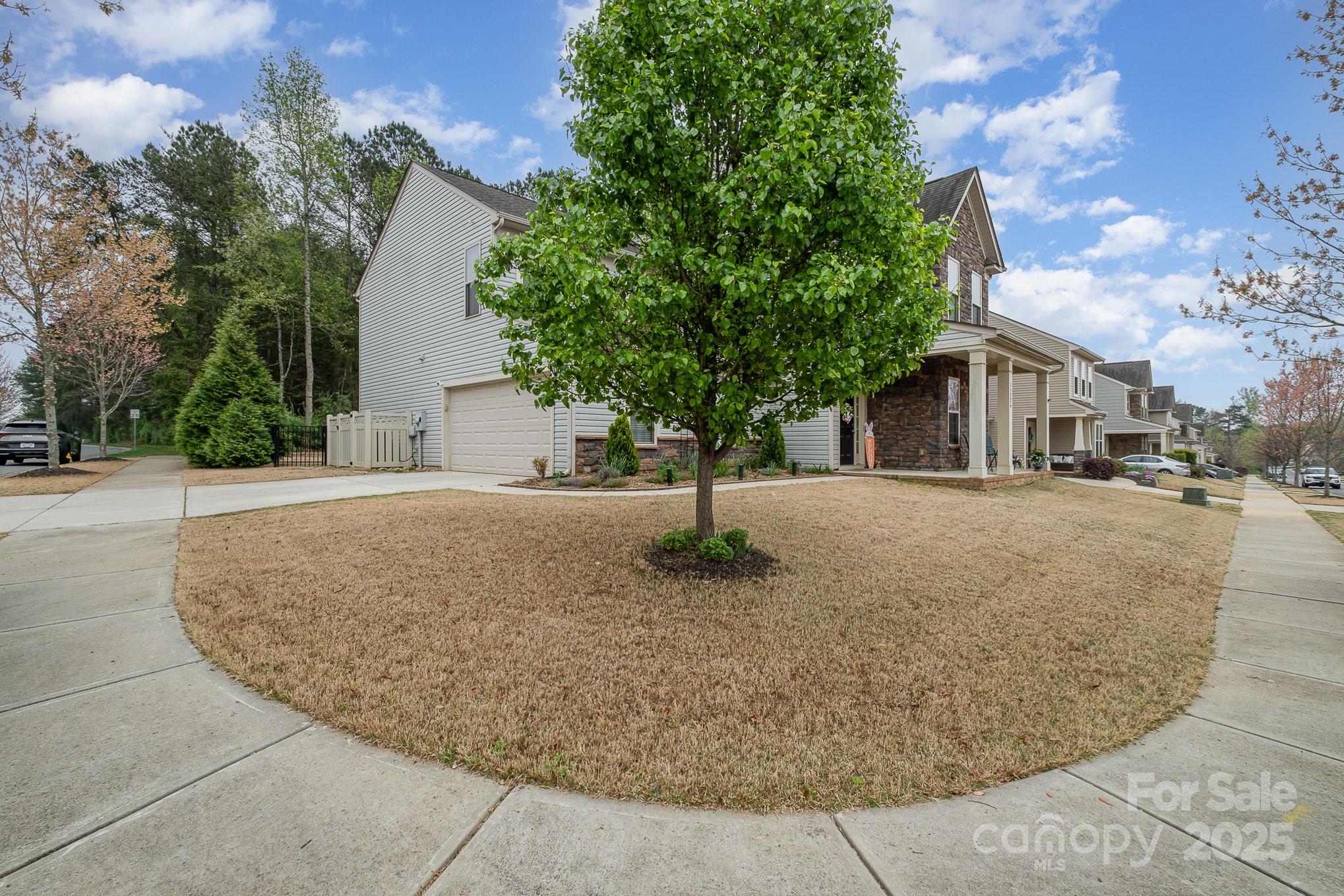 15324 Colonial Park Drive