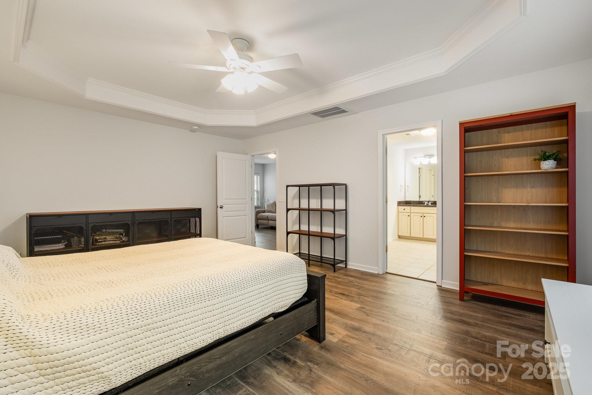 15324 Colonial Park Drive