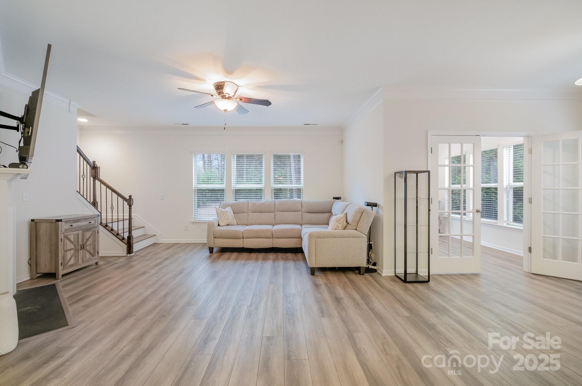 15324 Colonial Park Drive