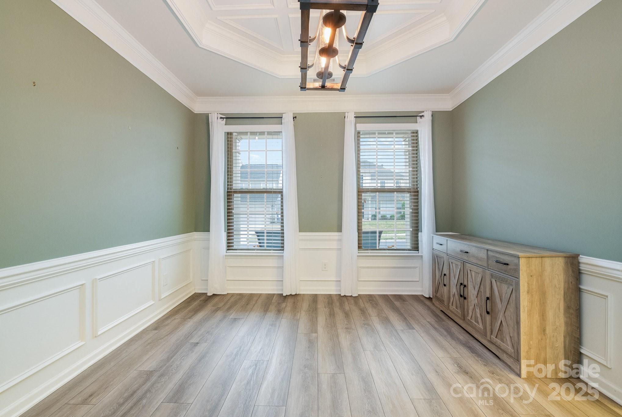 15324 Colonial Park Drive