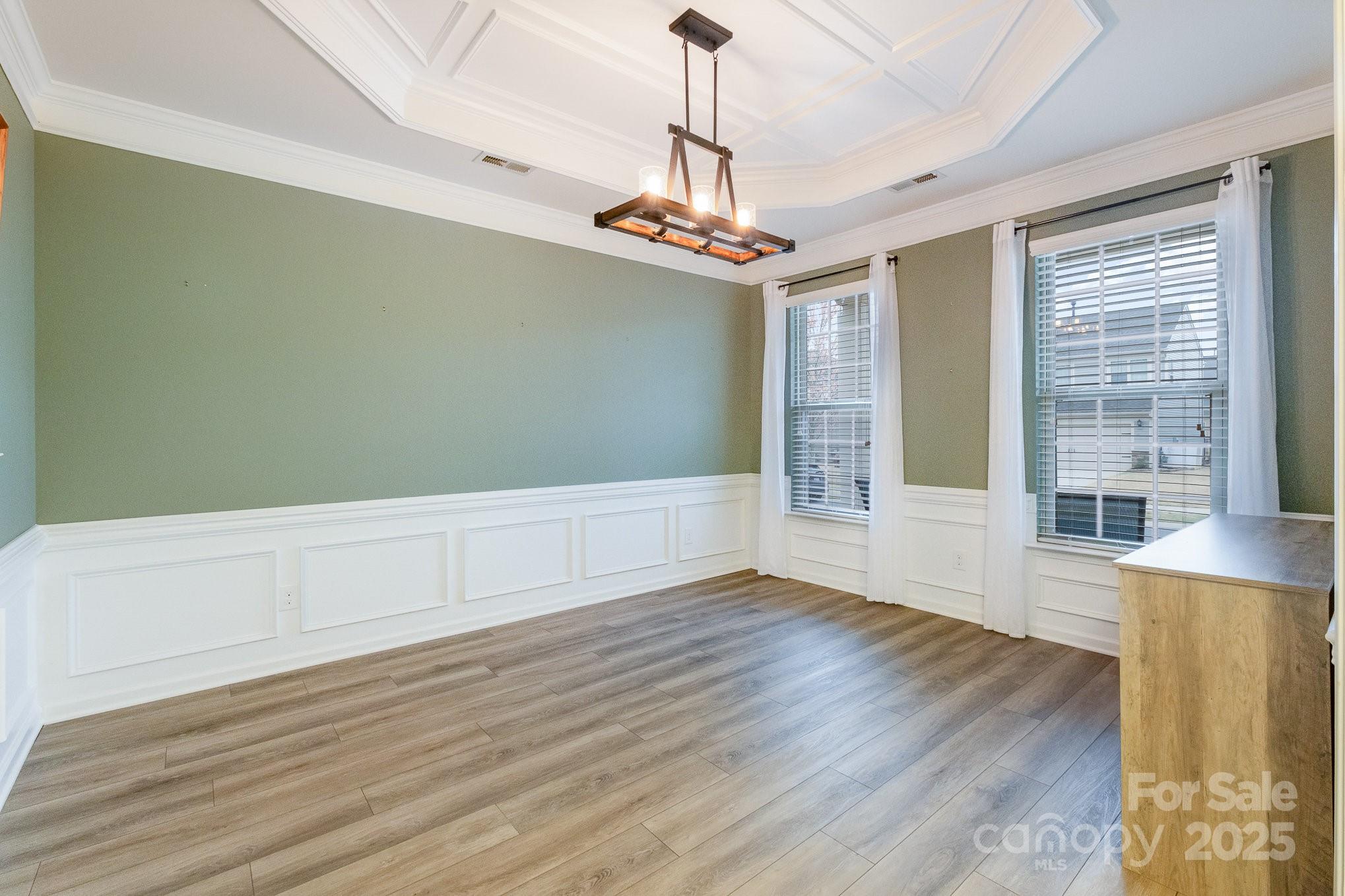 15324 Colonial Park Drive