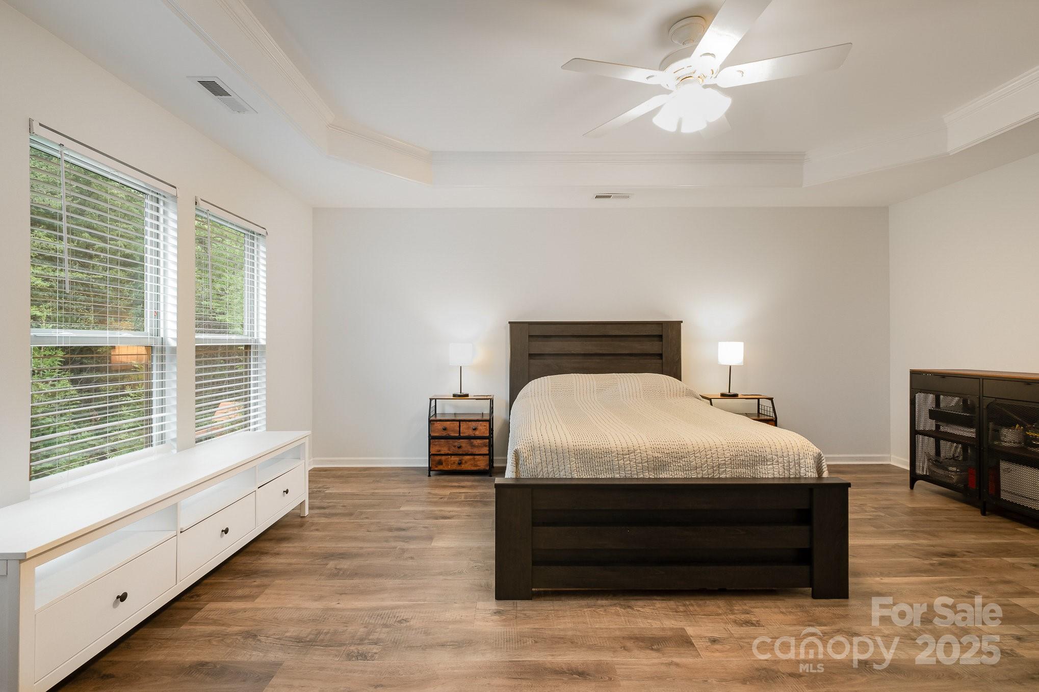 15324 Colonial Park Drive