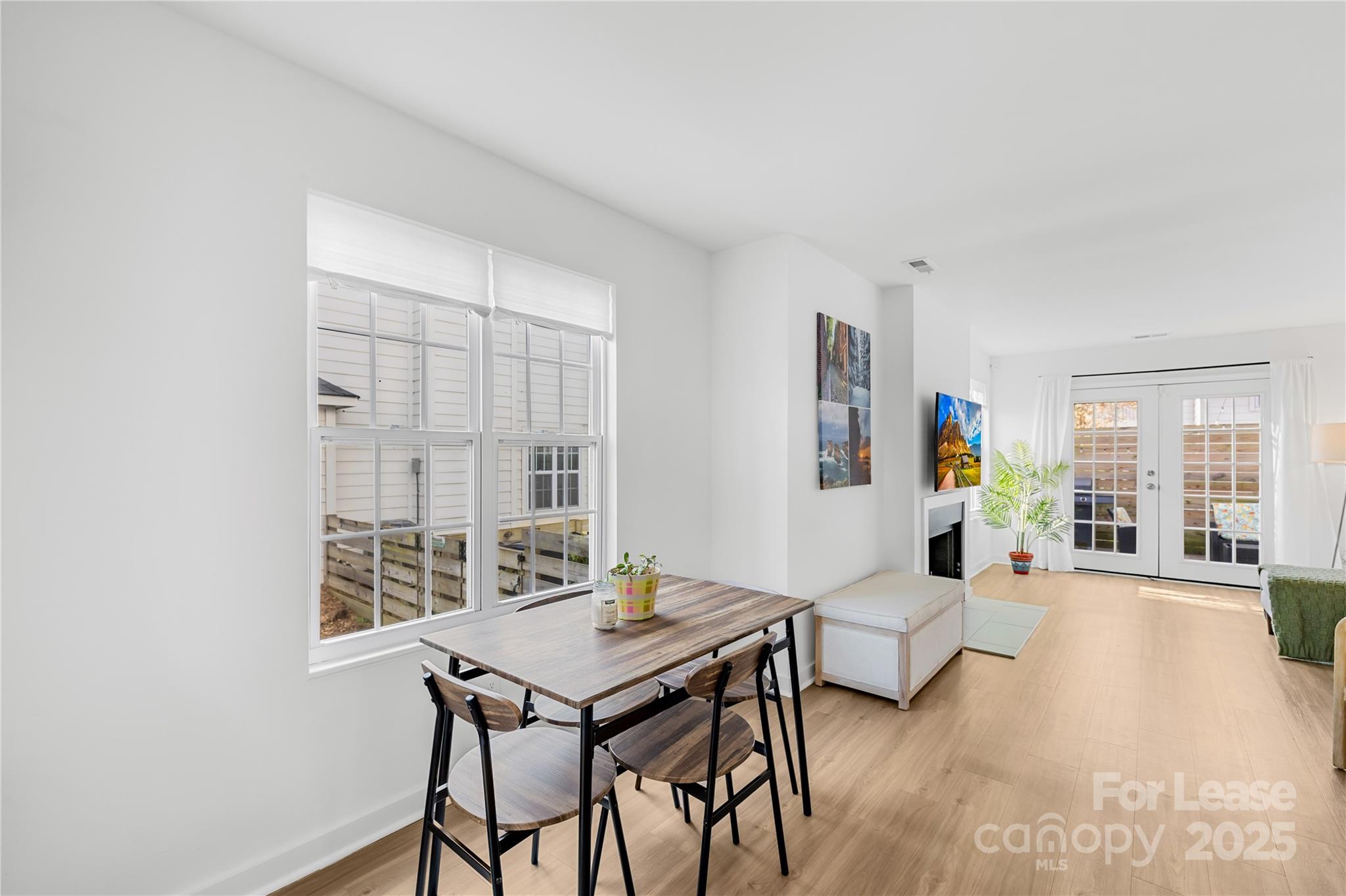 1535 Briar Creek Road Unit: APT A