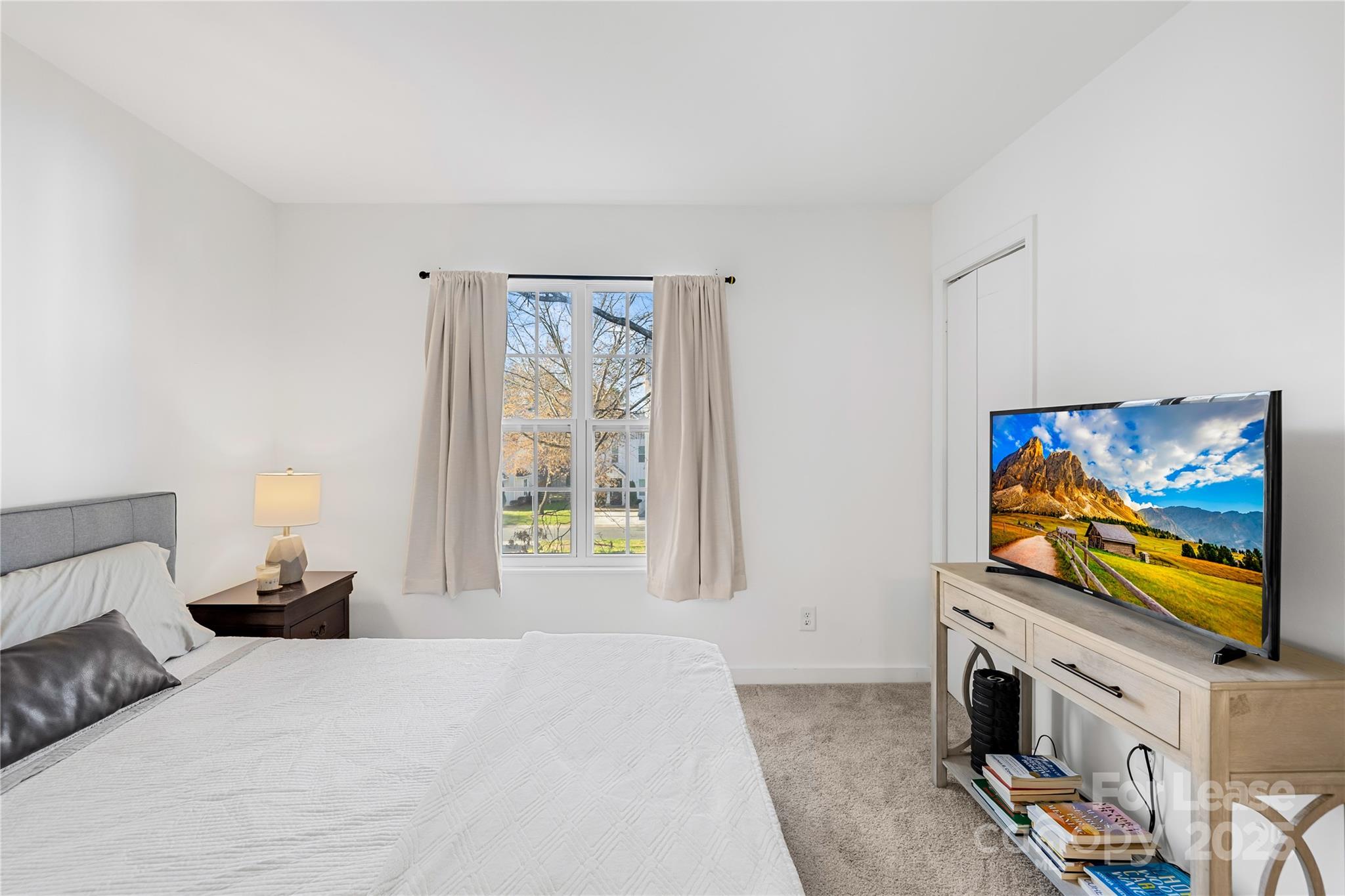1535 Briar Creek Road Unit: APT A