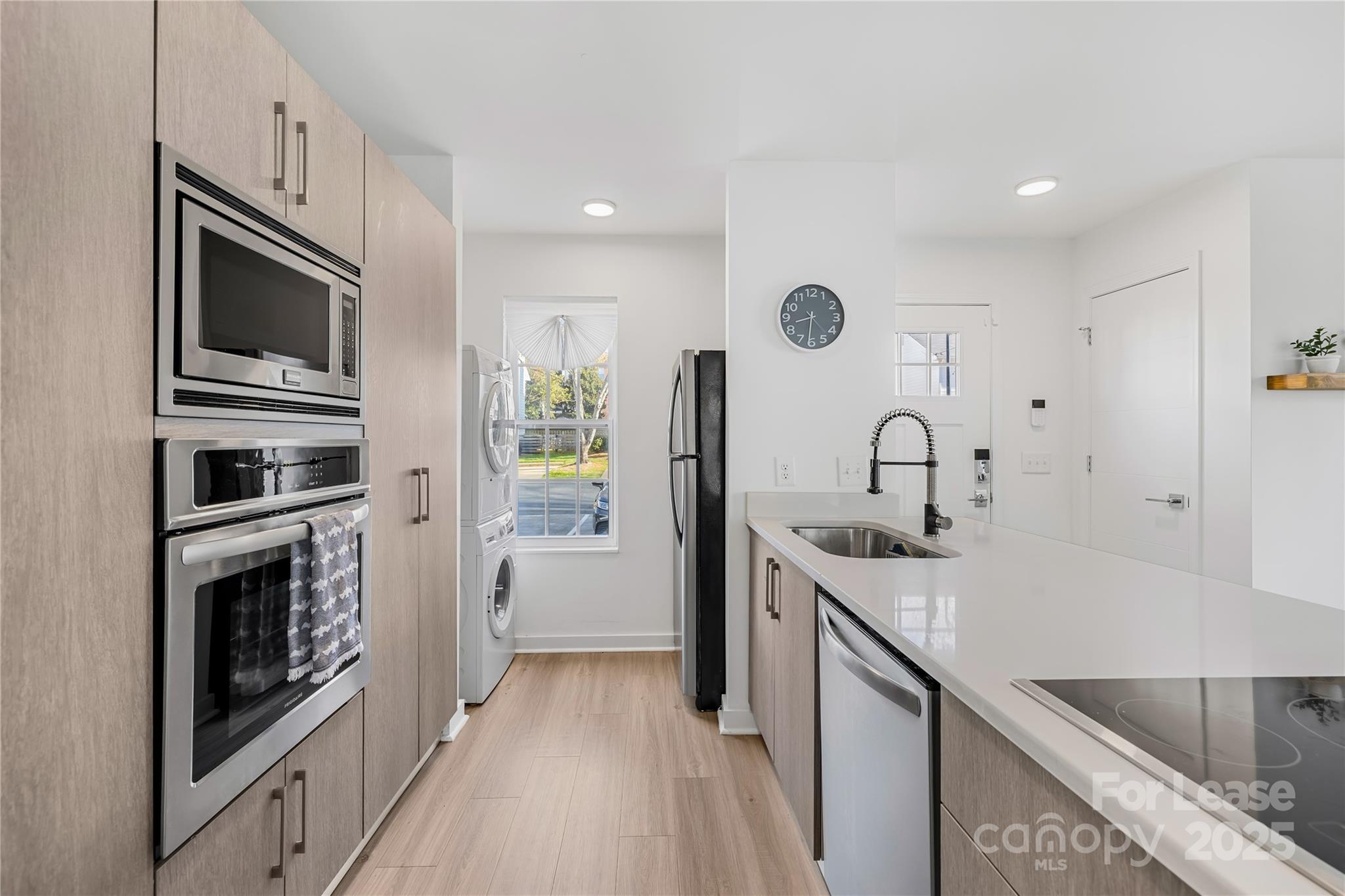 1535 Briar Creek Road Unit: APT A
