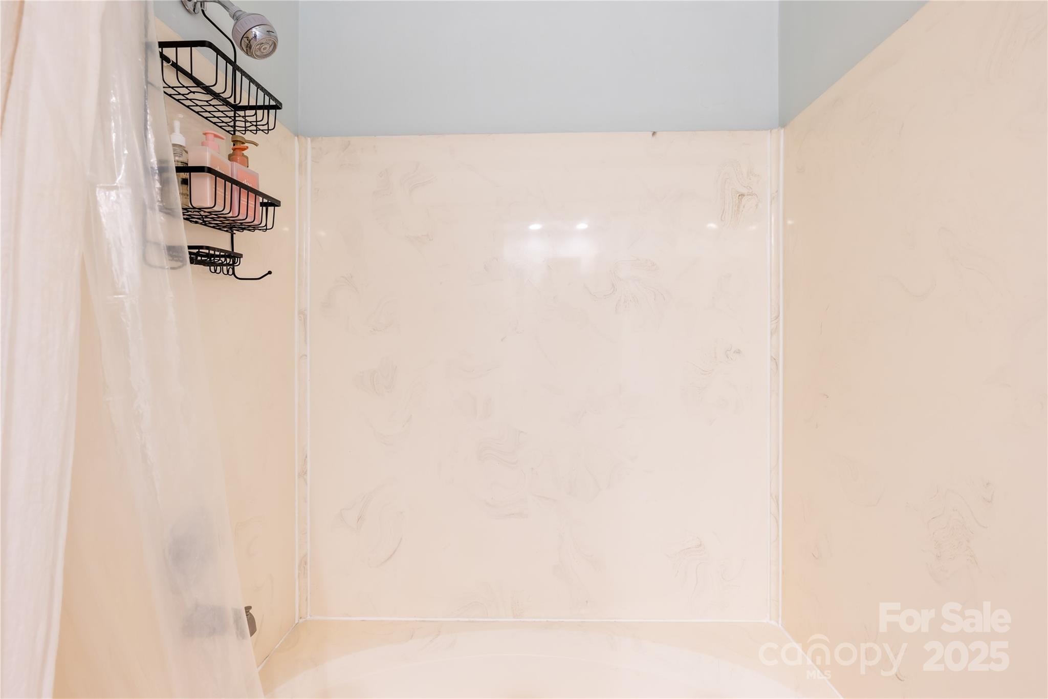 9214 N Vicksburg Park Court