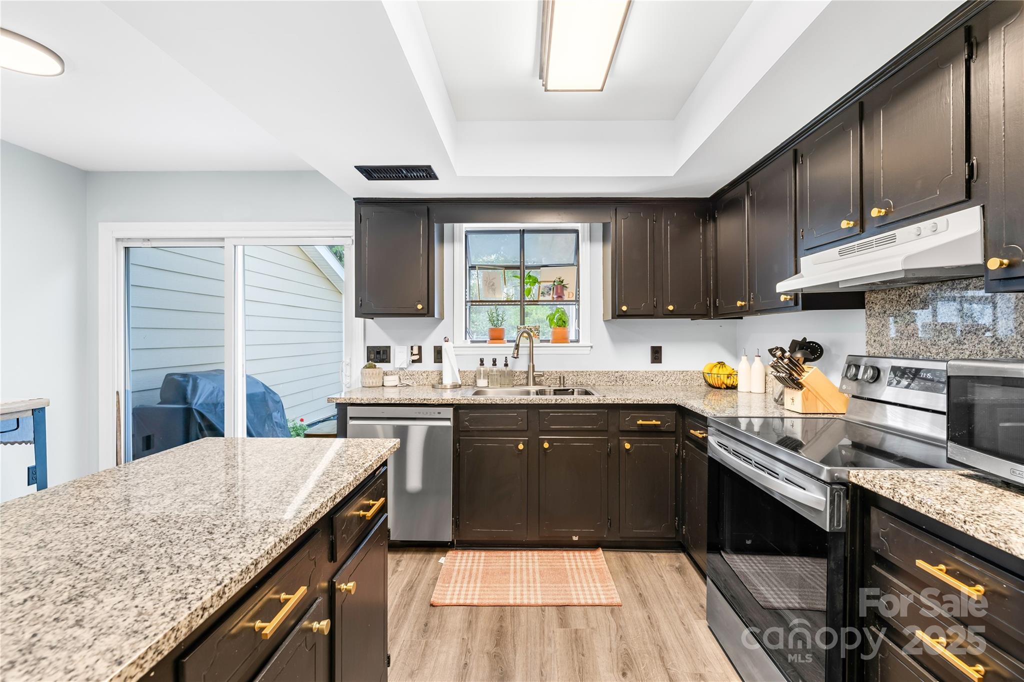 9214 N Vicksburg Park Court