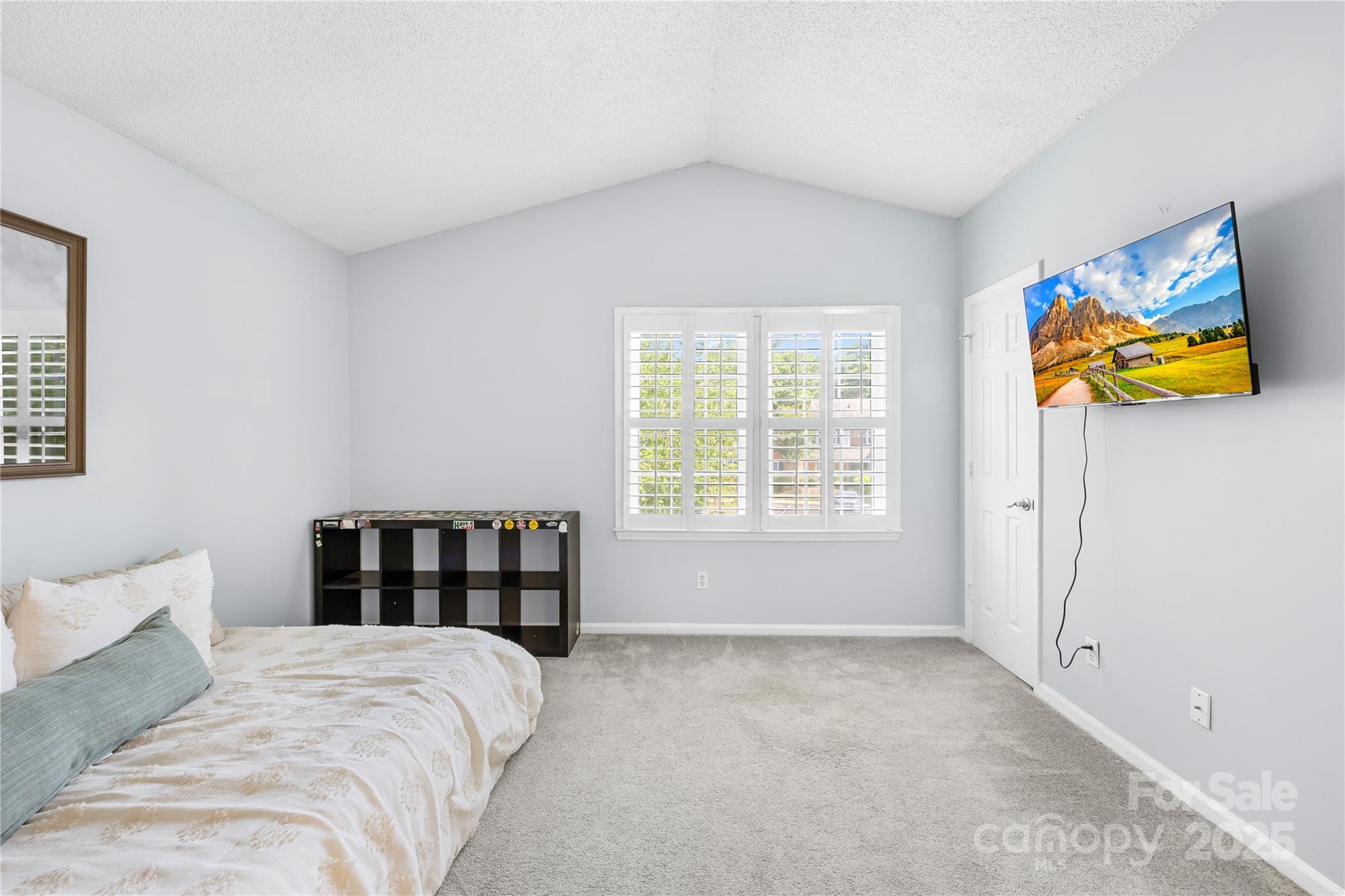9214 N Vicksburg Park Court
