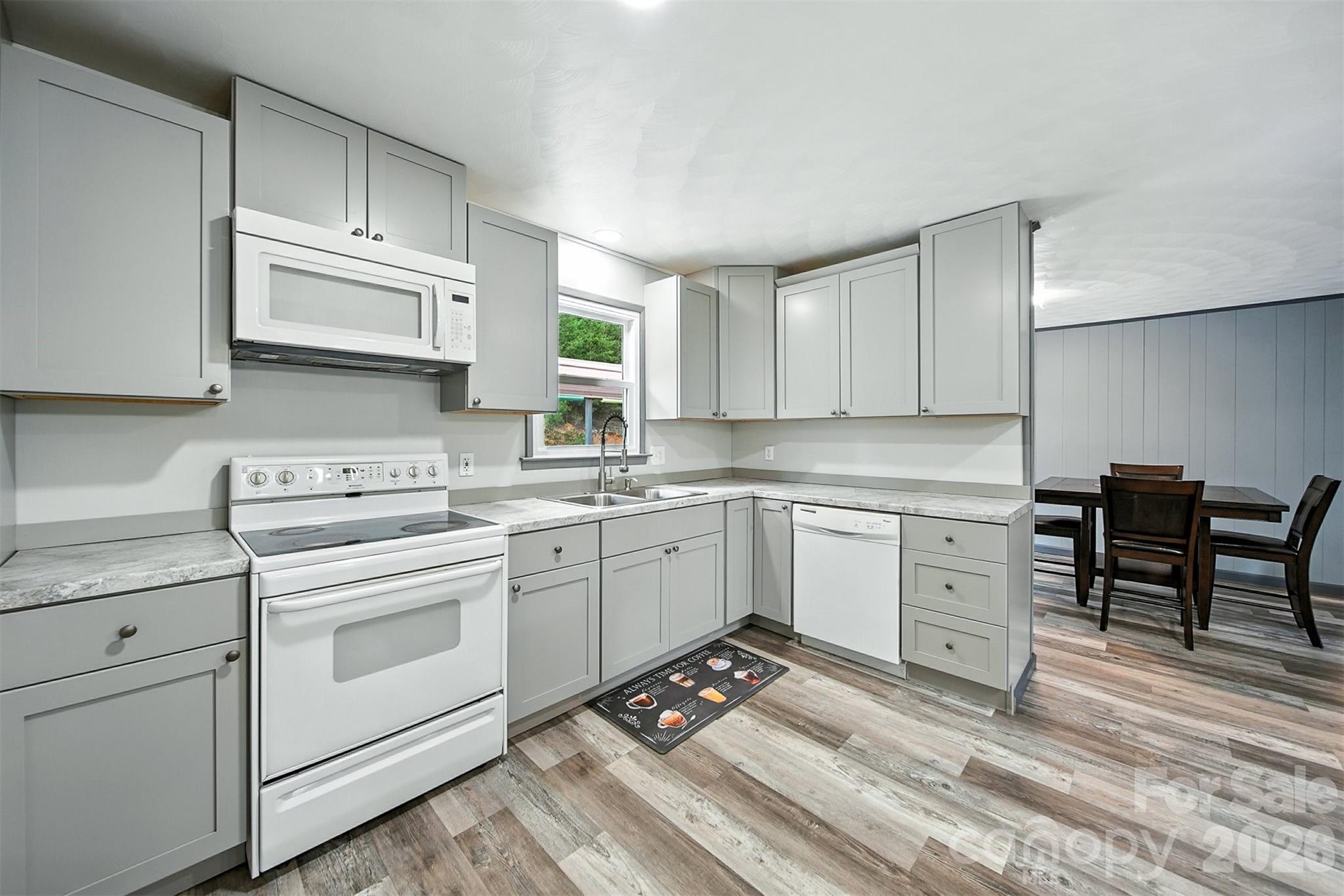 4967 Sugar Loaf Road