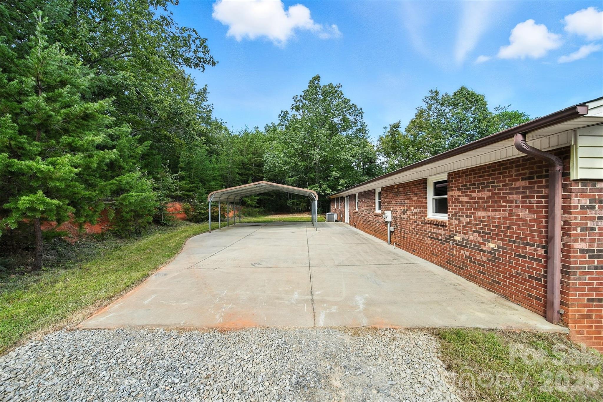 4967 Sugar Loaf Road