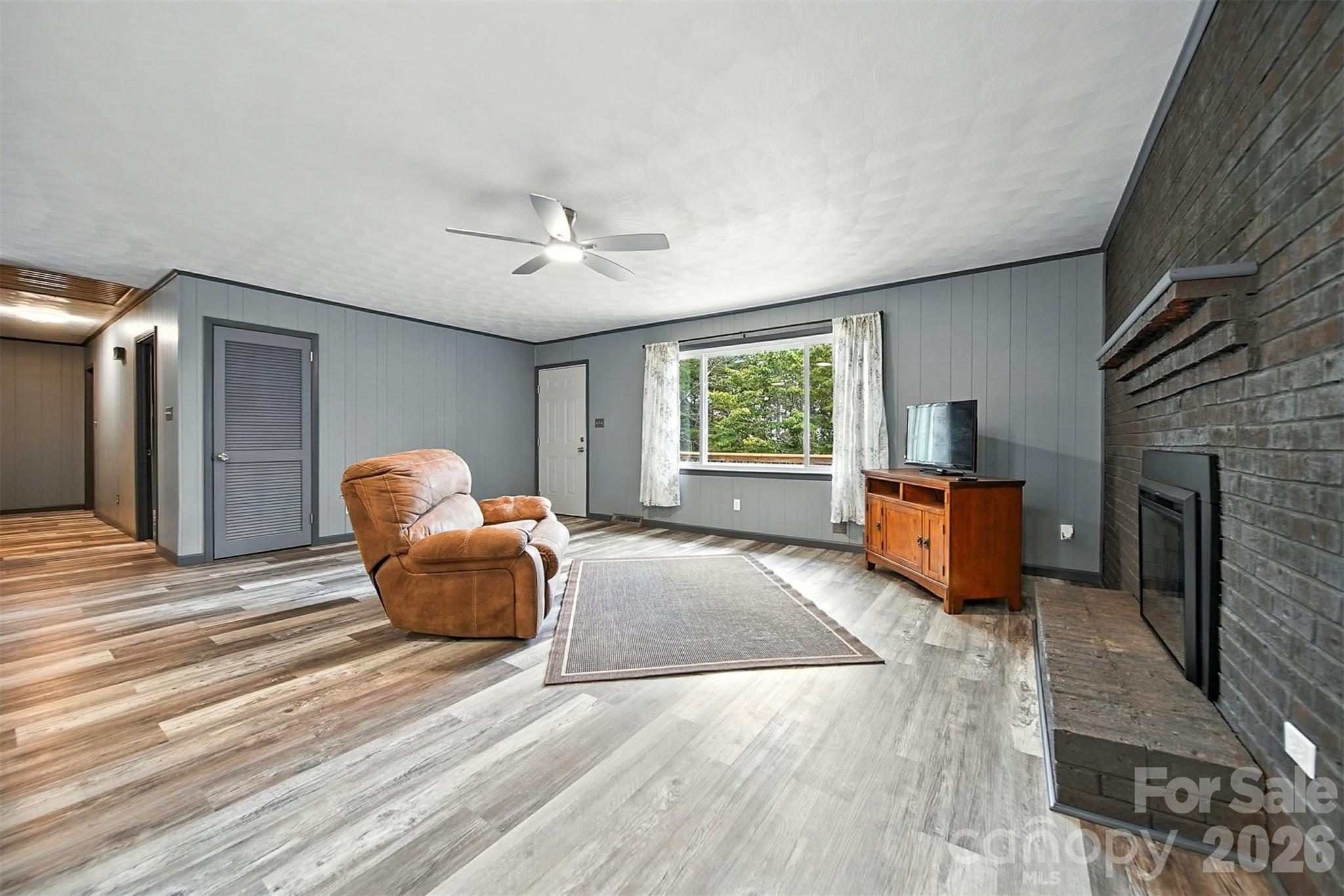 4967 Sugar Loaf Road