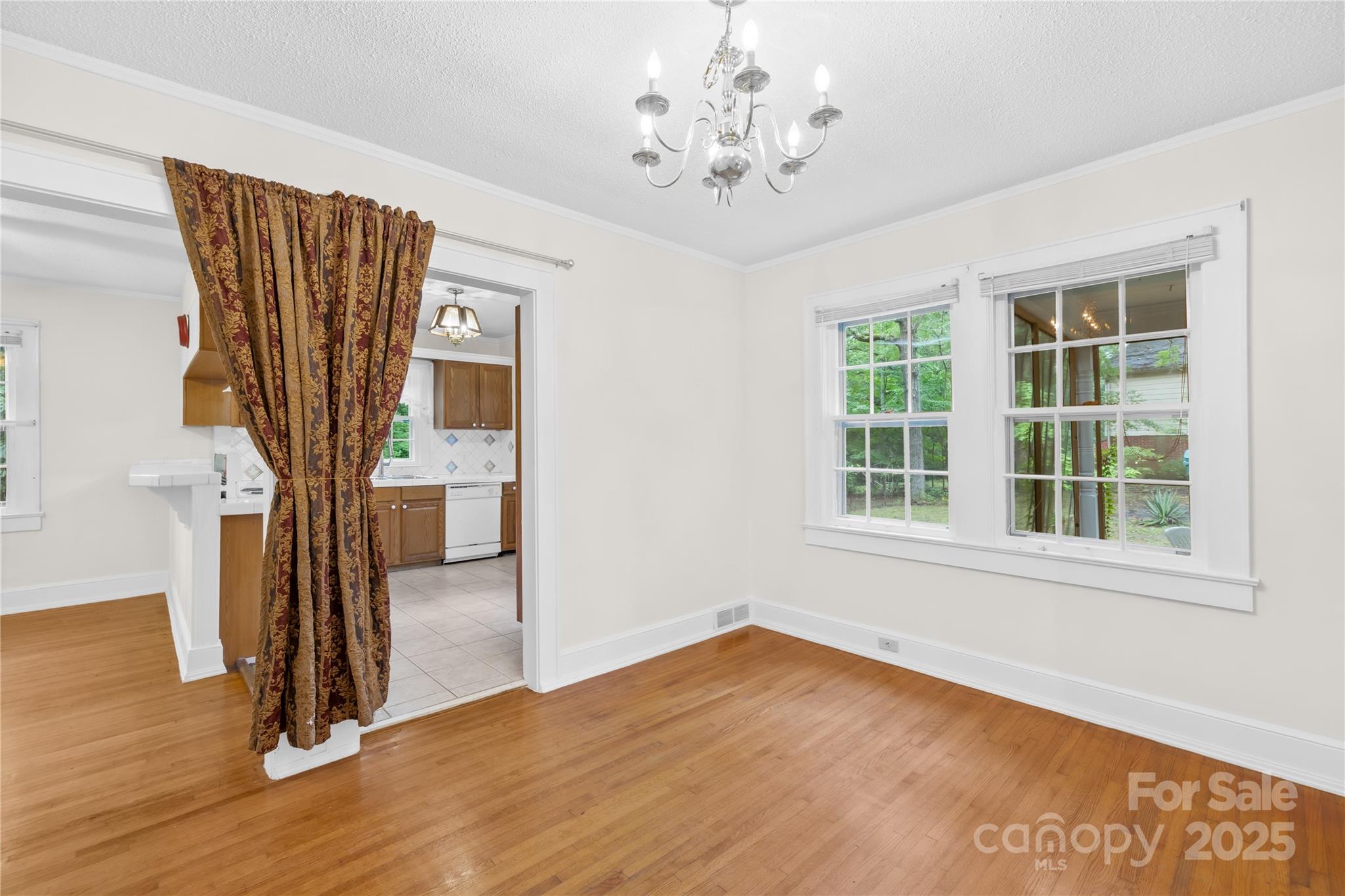 390 Park Road