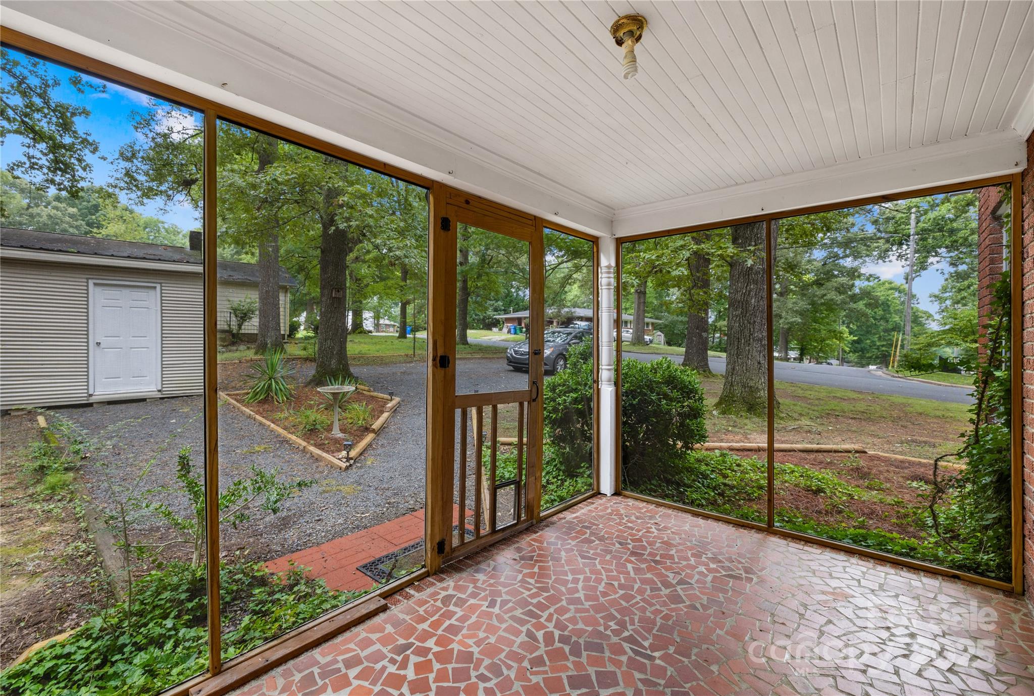 390 Park Road