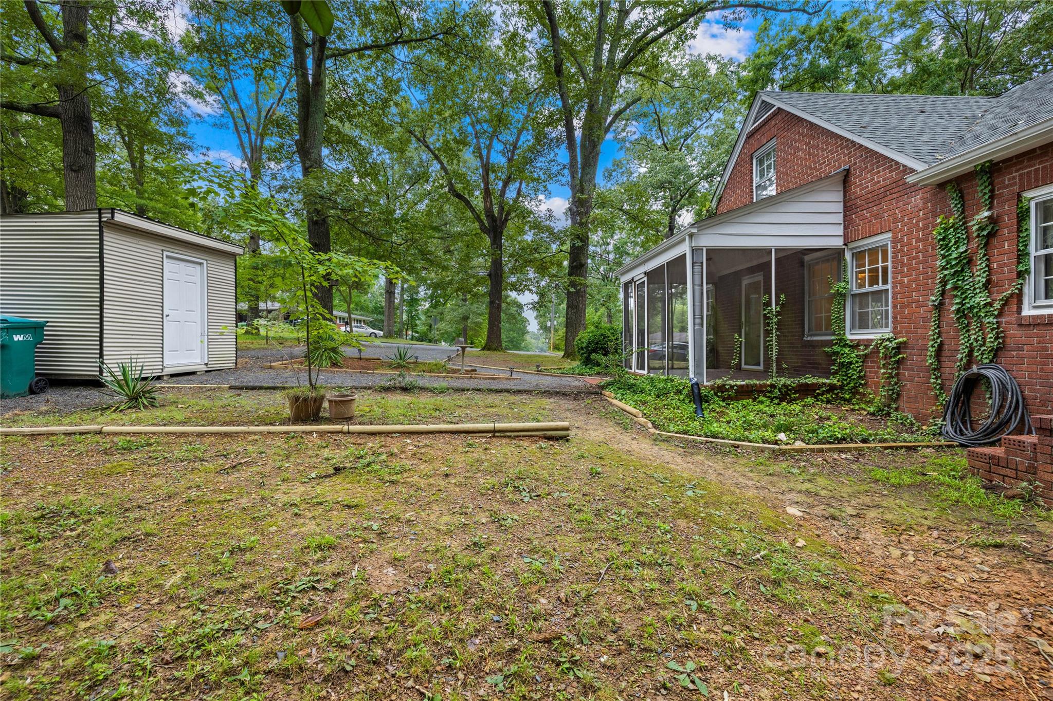 390 Park Road