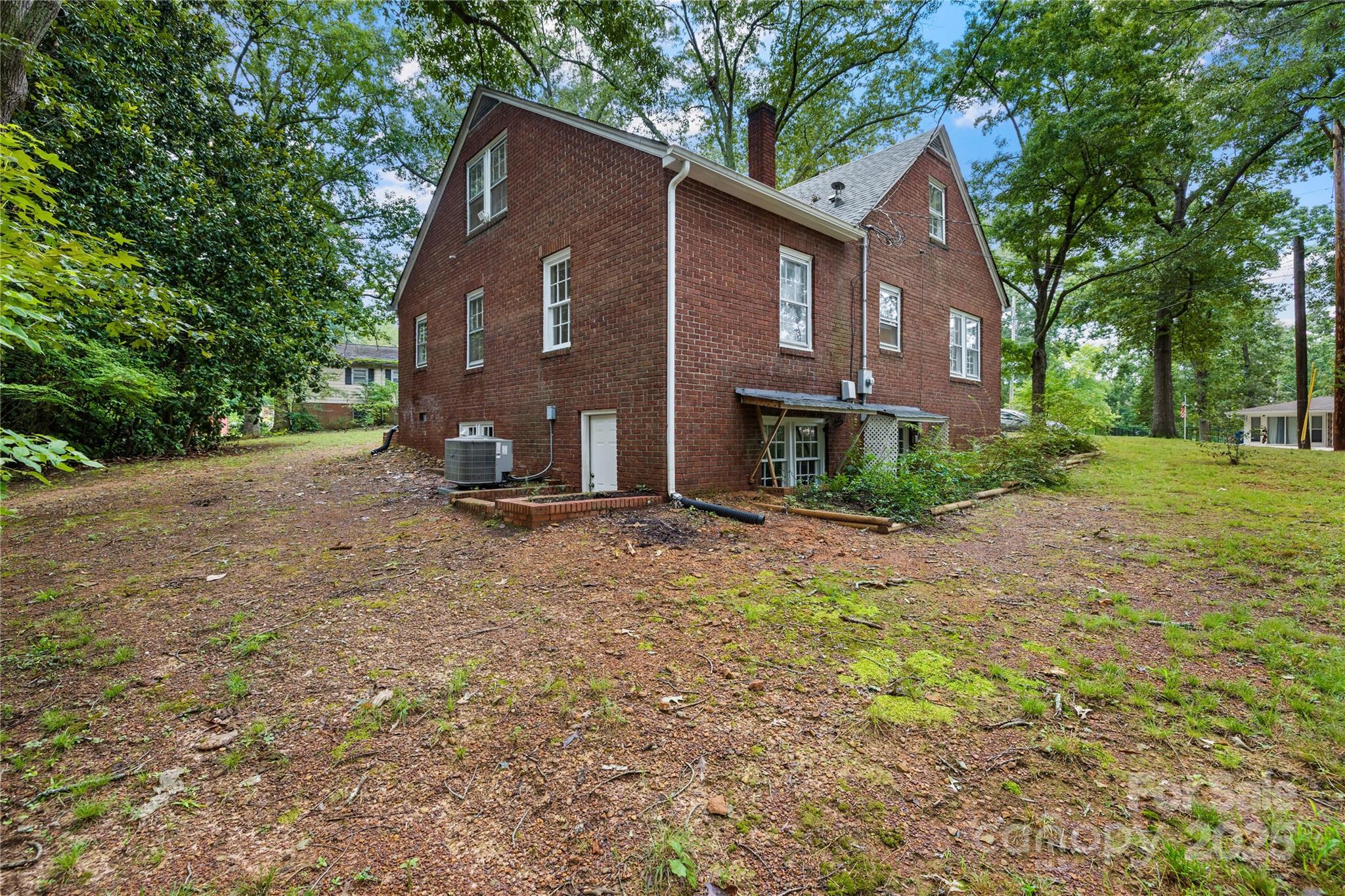 390 Park Road