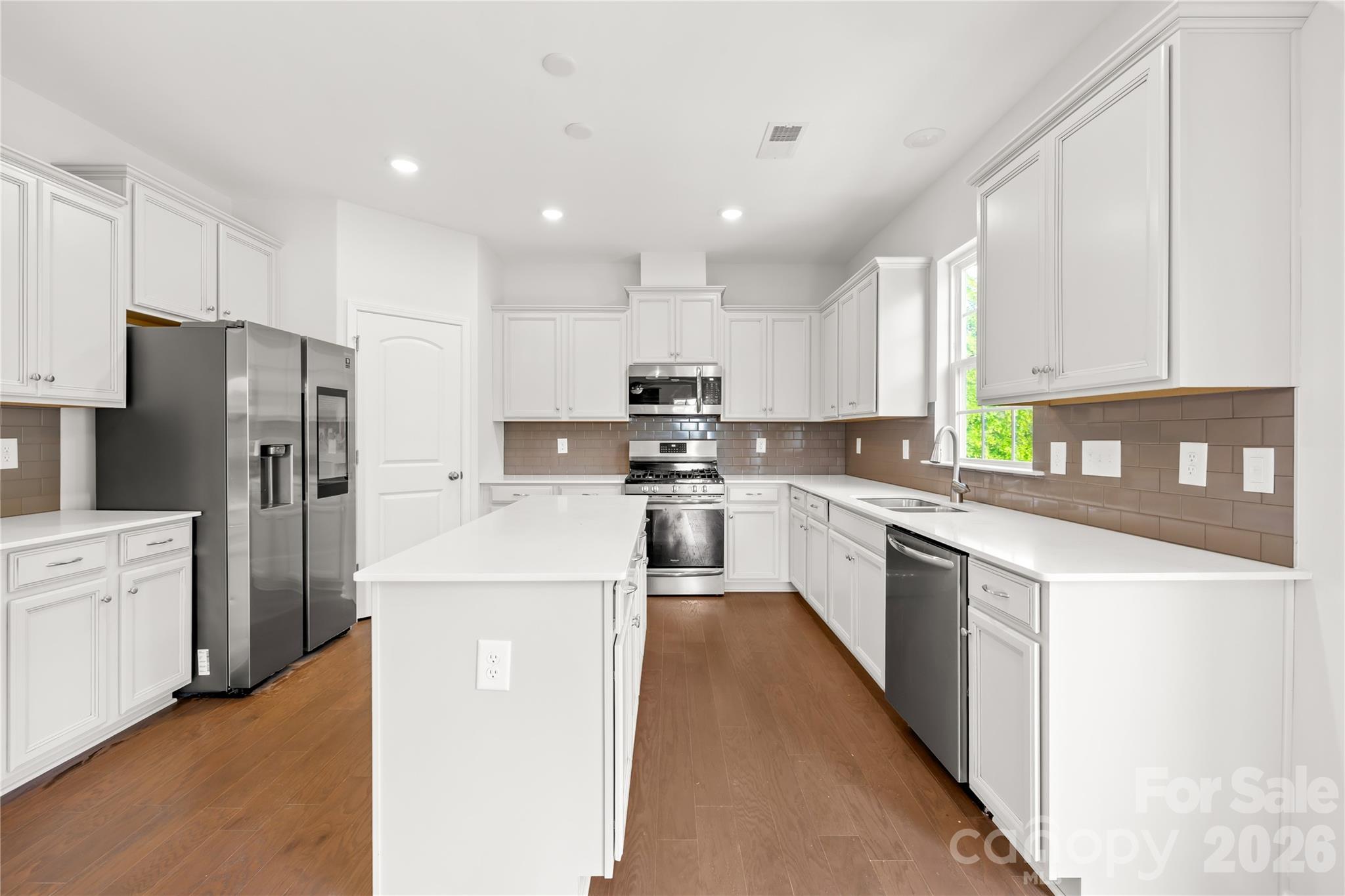 1072 Willow Bend Drive