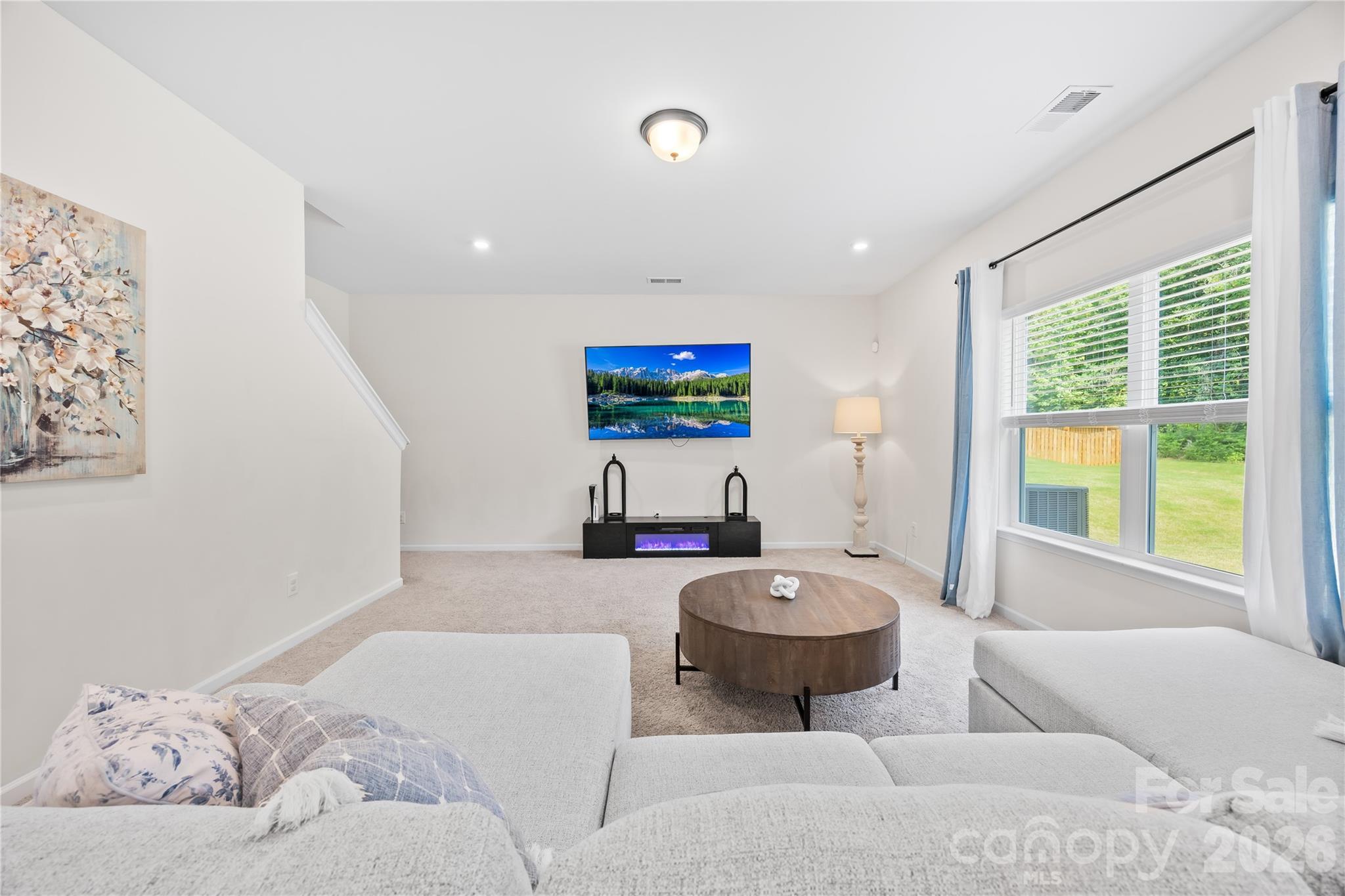 6230 Gala Lane