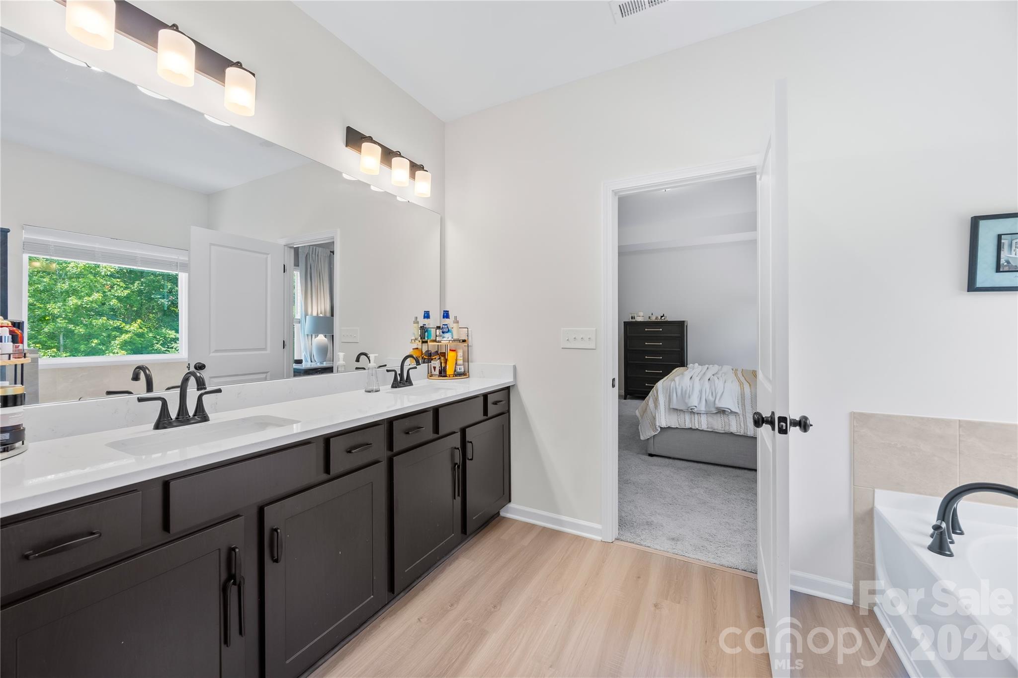 6230 Gala Lane