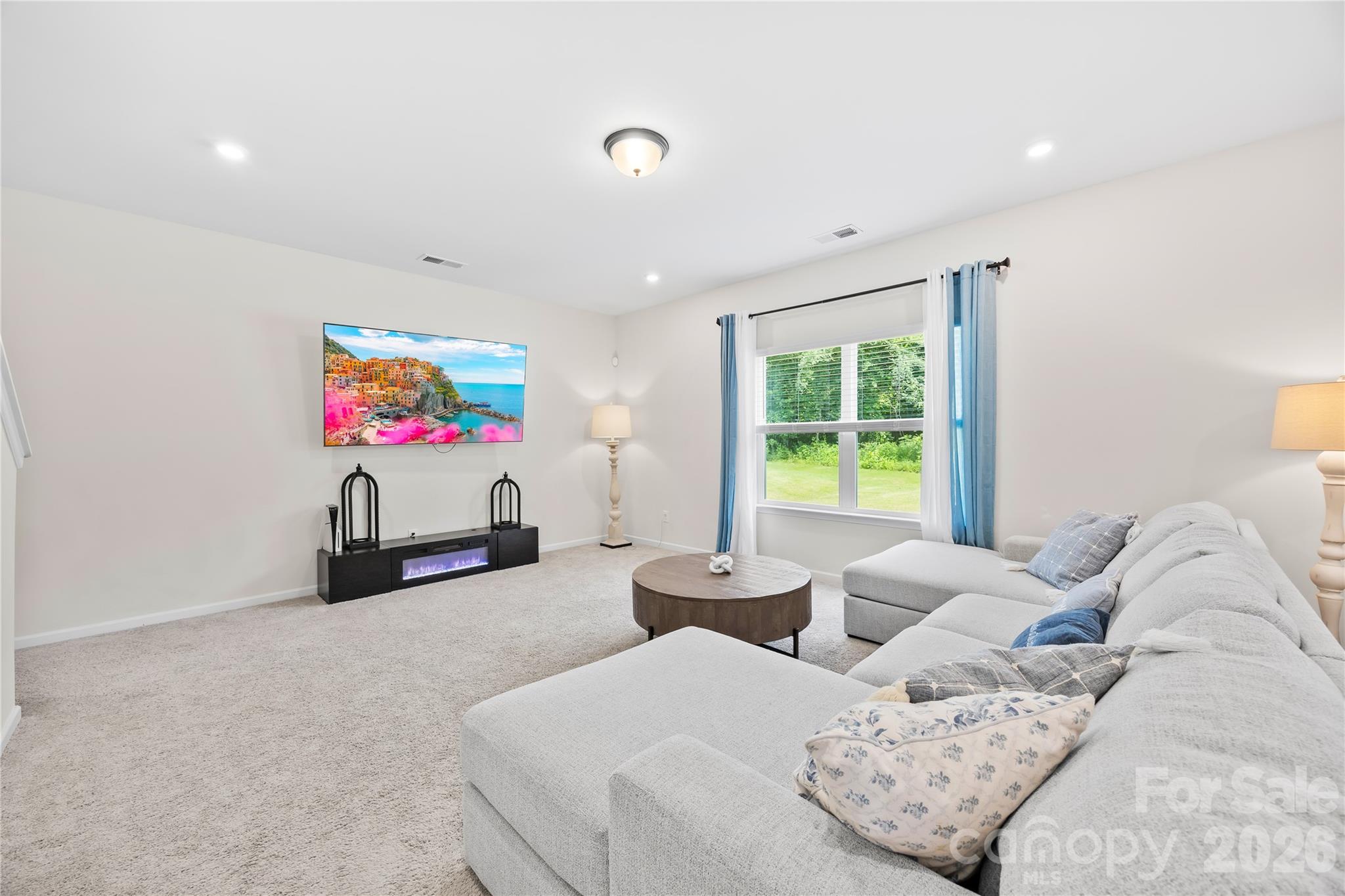 6230 Gala Lane