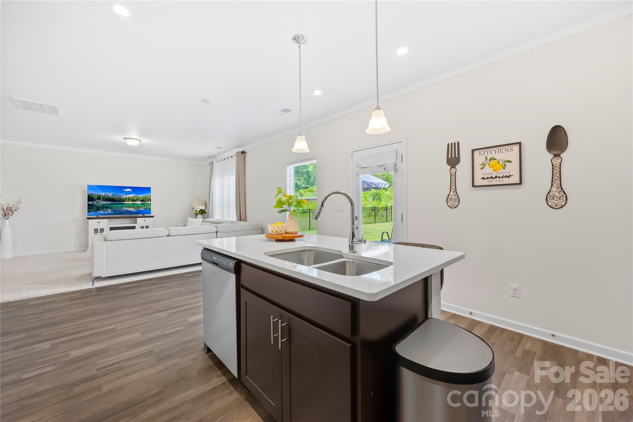 8131 Jonagold Lane