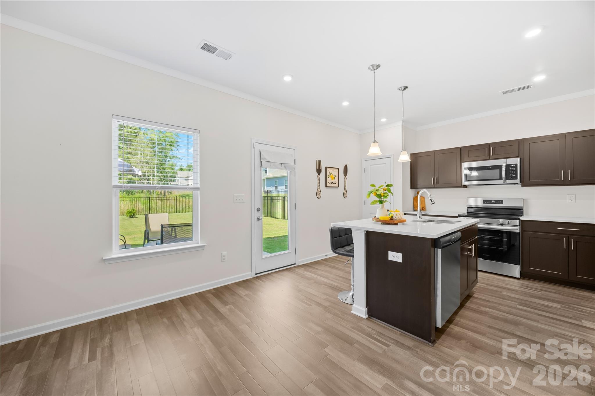 8131 Jonagold Lane