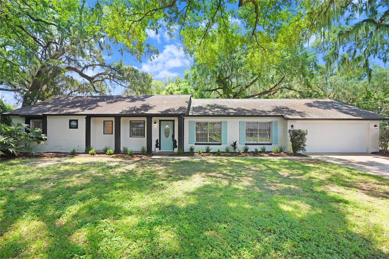 401 N BRYAN CIR