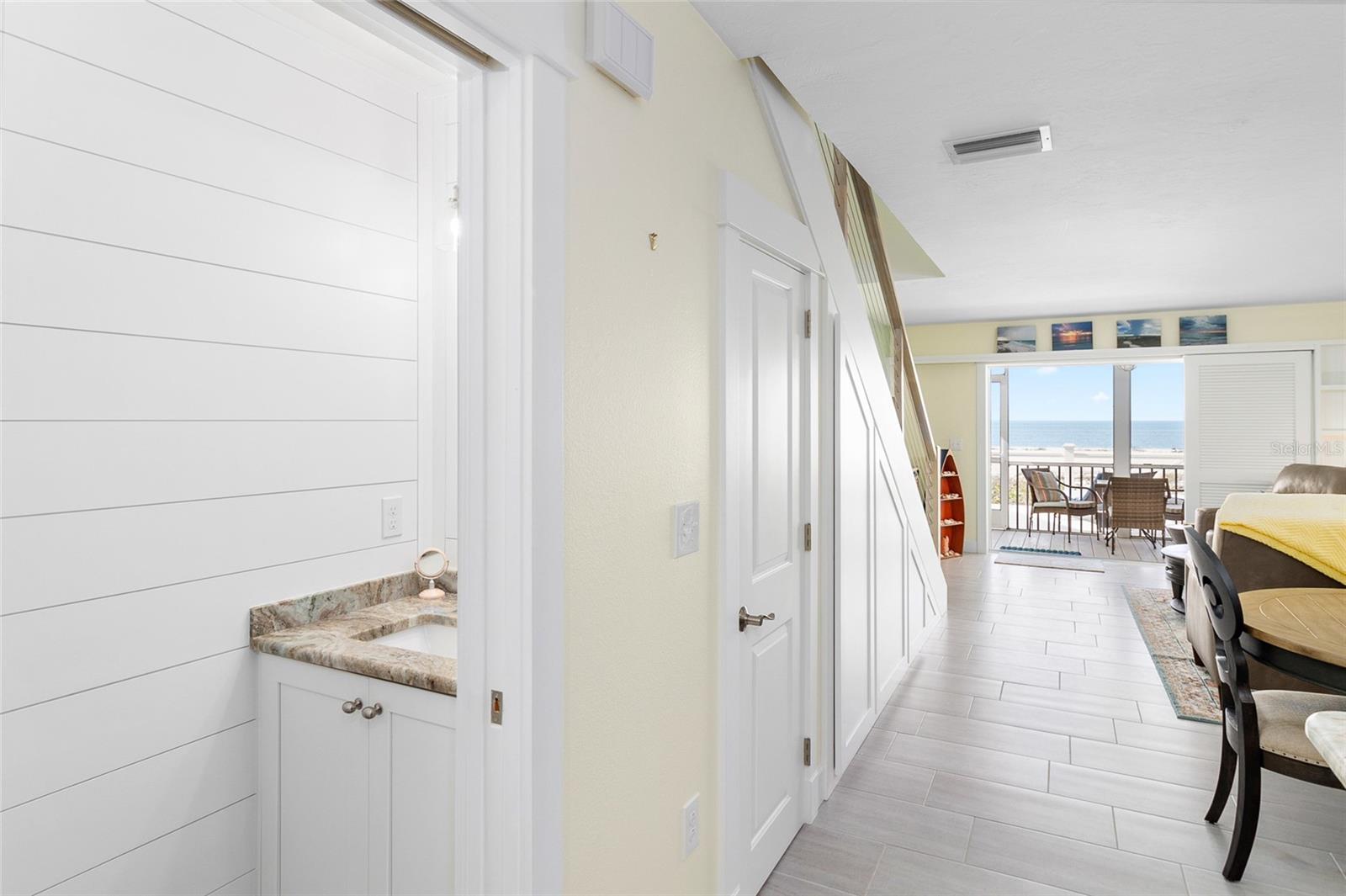 460 GULF BLVD #4