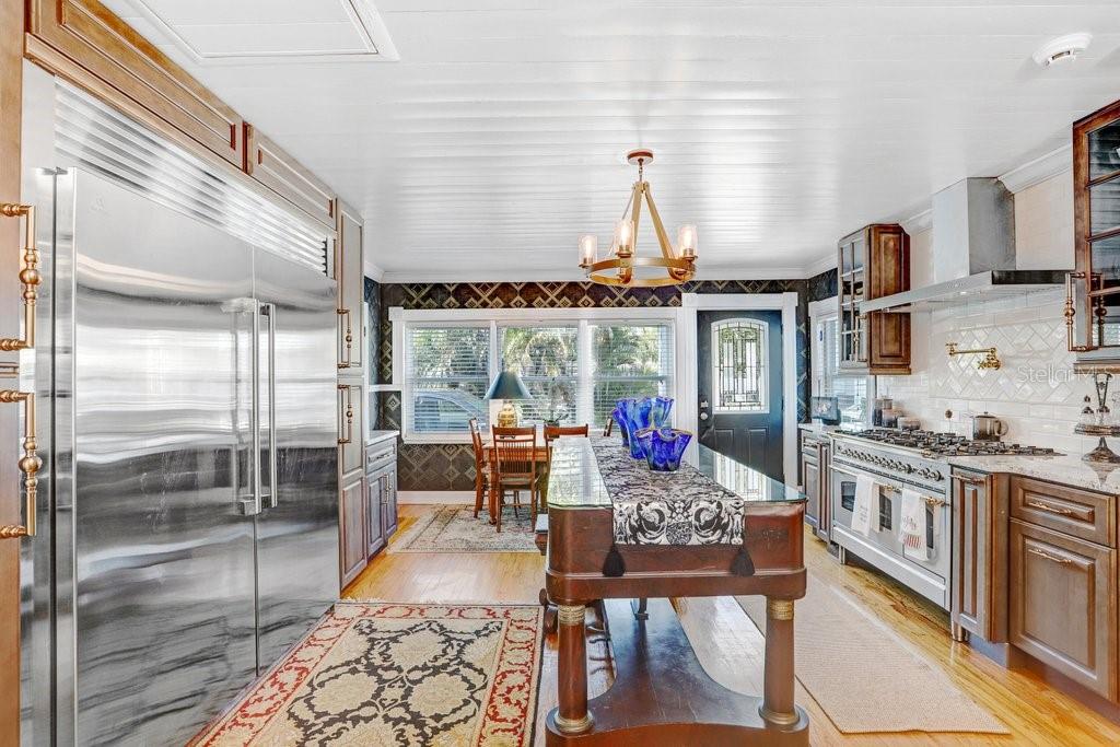 8407 INTERBAY BLVD