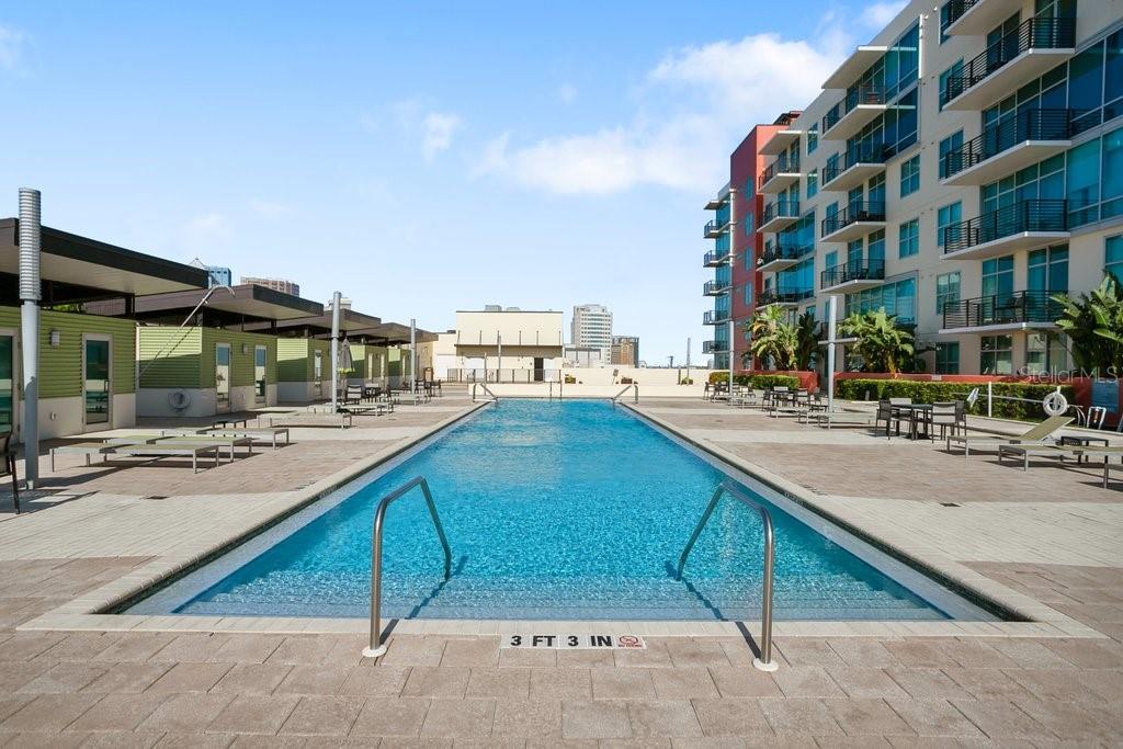 1120 E KENNEDY BLVD #1020