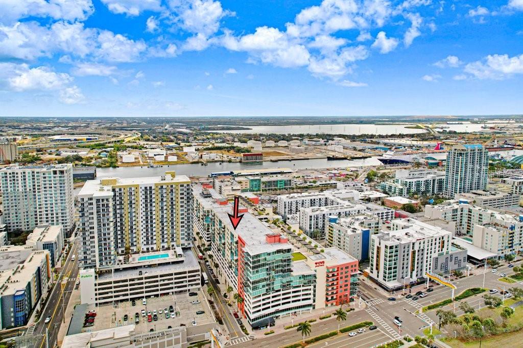 1120 E KENNEDY BLVD #1020