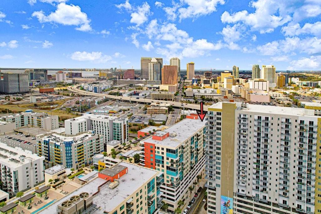 1120 E KENNEDY BLVD #1020