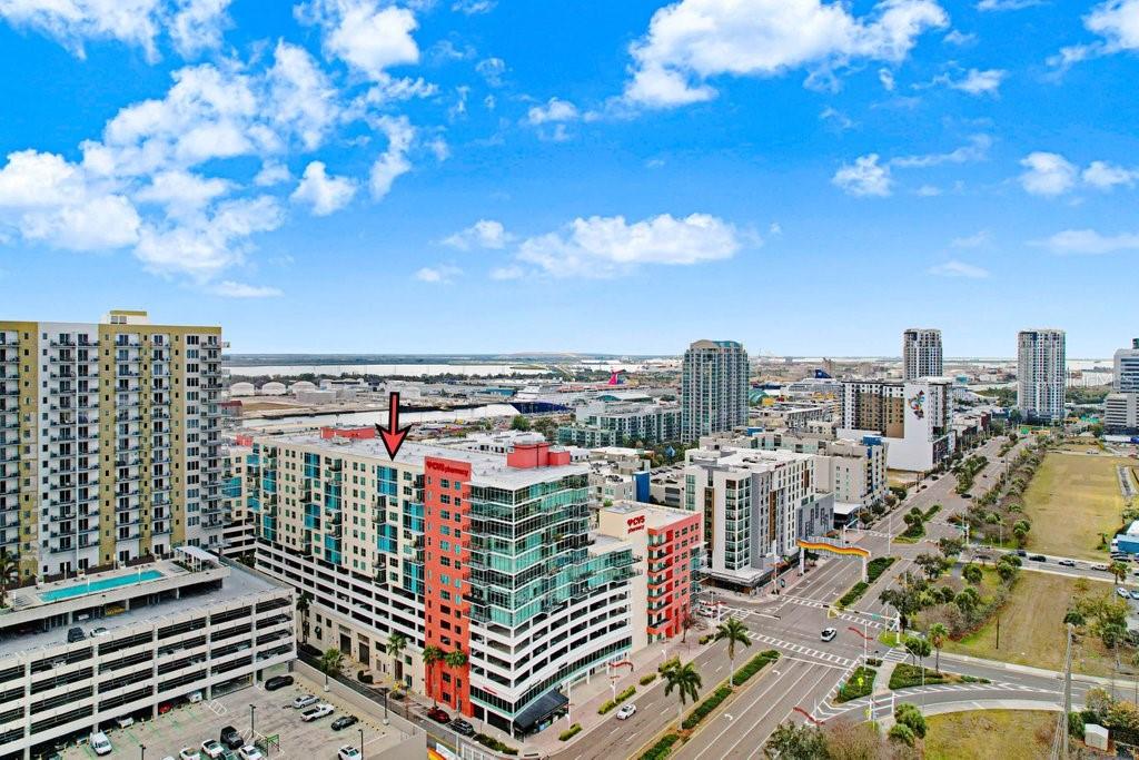 1120 E KENNEDY BLVD #1020