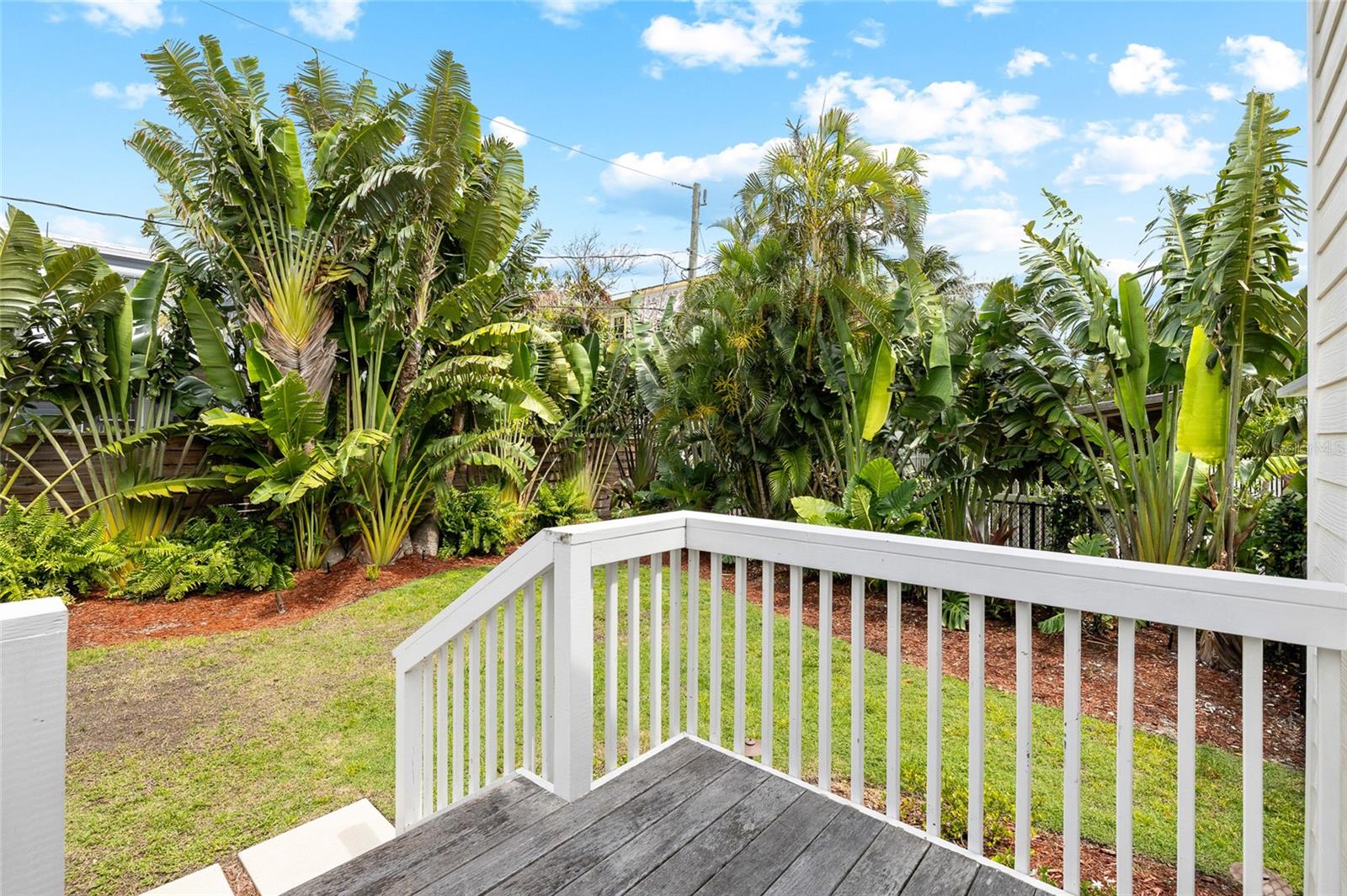 340 PALM AVE