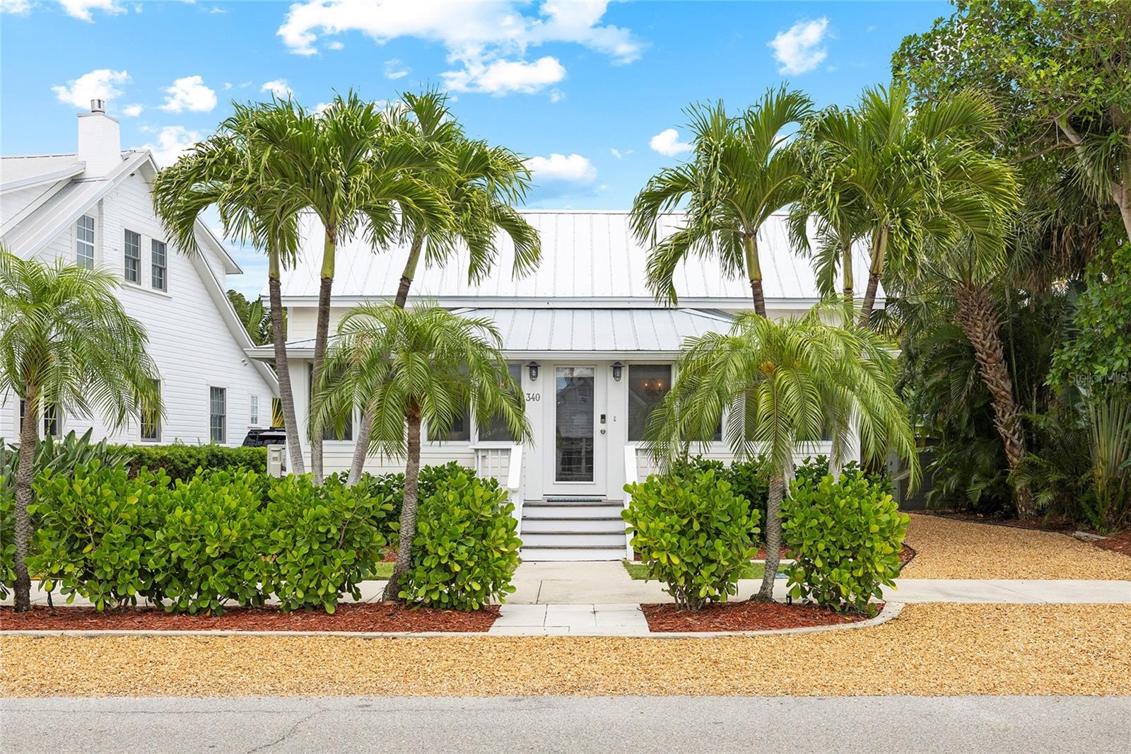 340 PALM AVE