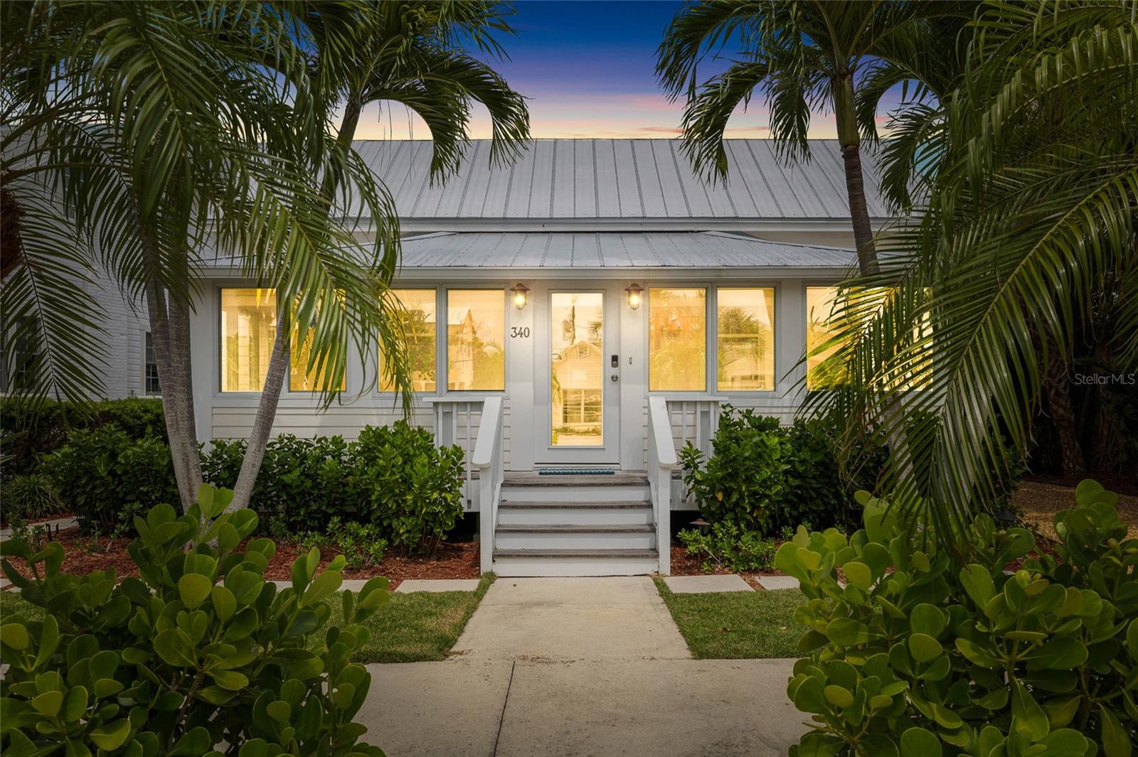 340 PALM AVE