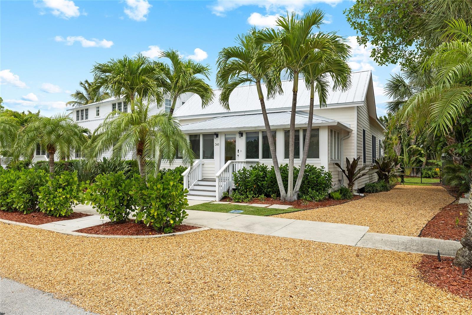 340 PALM AVE