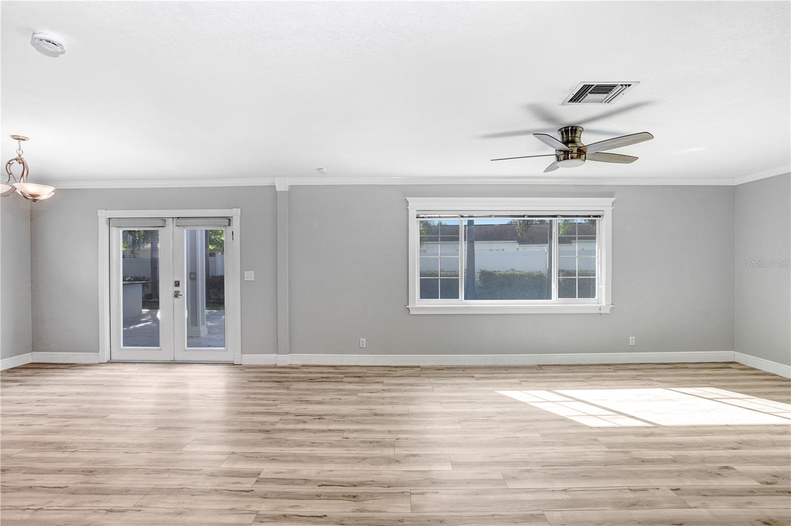 8404 BLACKSTONE CT