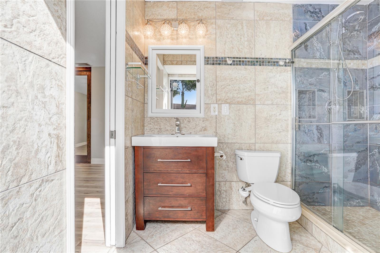 8404 BLACKSTONE CT
