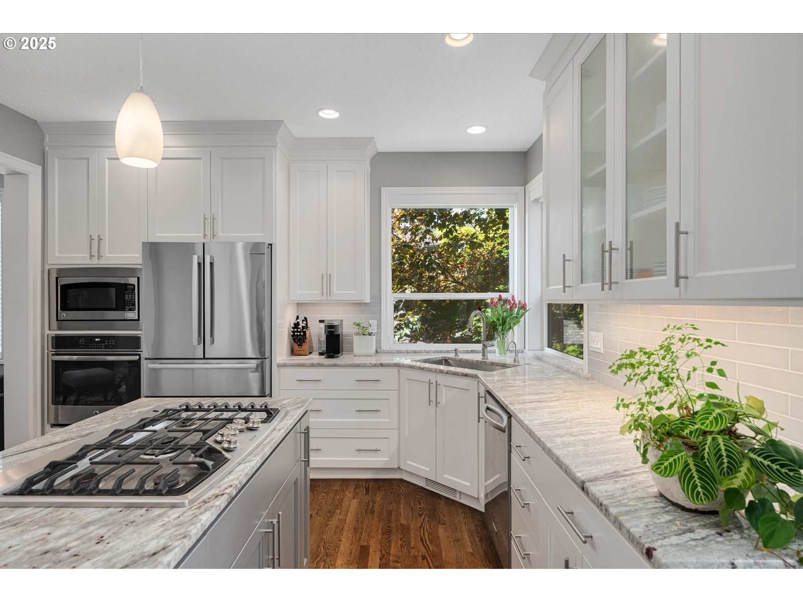 2255 RIVER HEIGHTS CIR