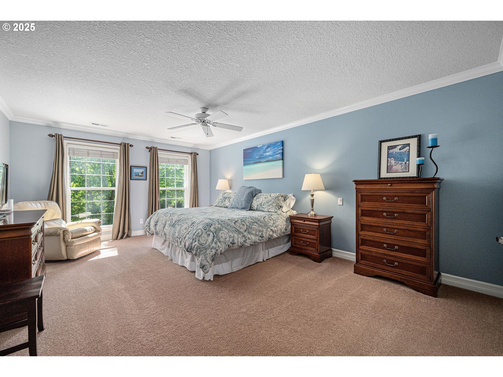 2255 RIVER HEIGHTS CIR