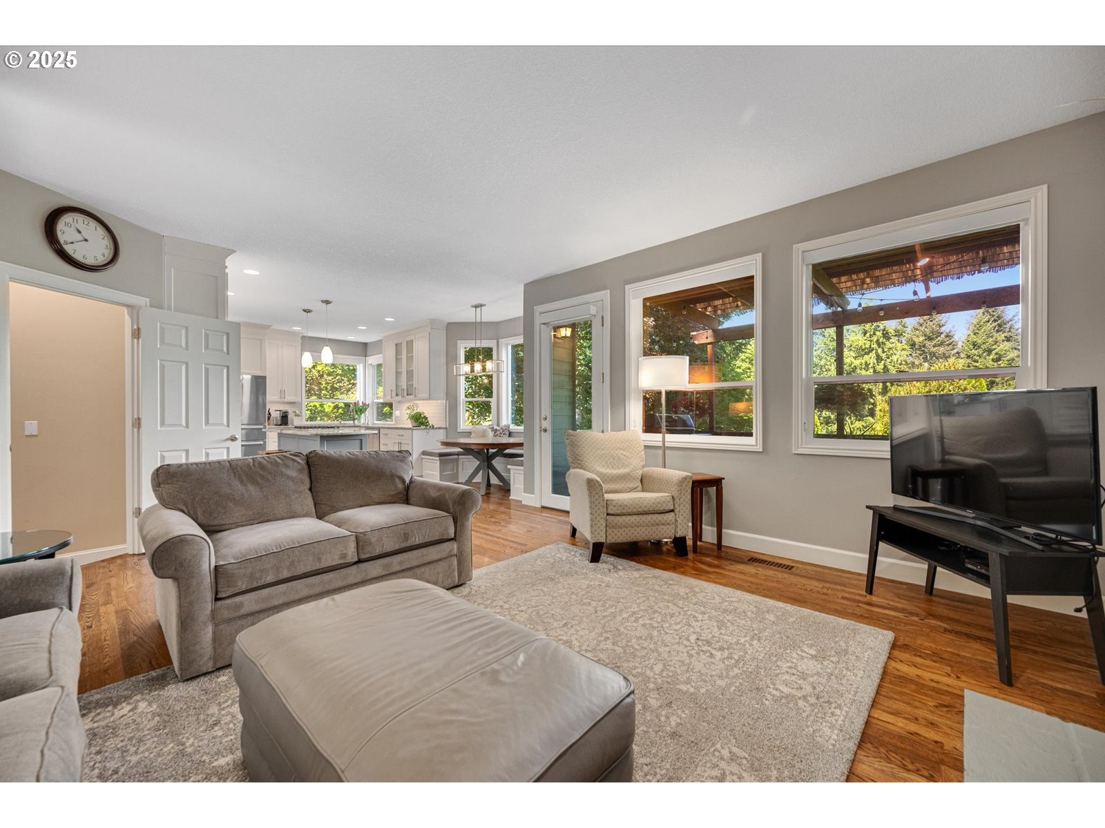 2255 RIVER HEIGHTS CIR
