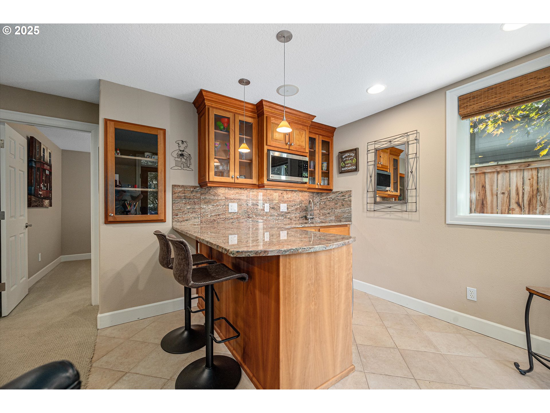 2255 RIVER HEIGHTS CIR