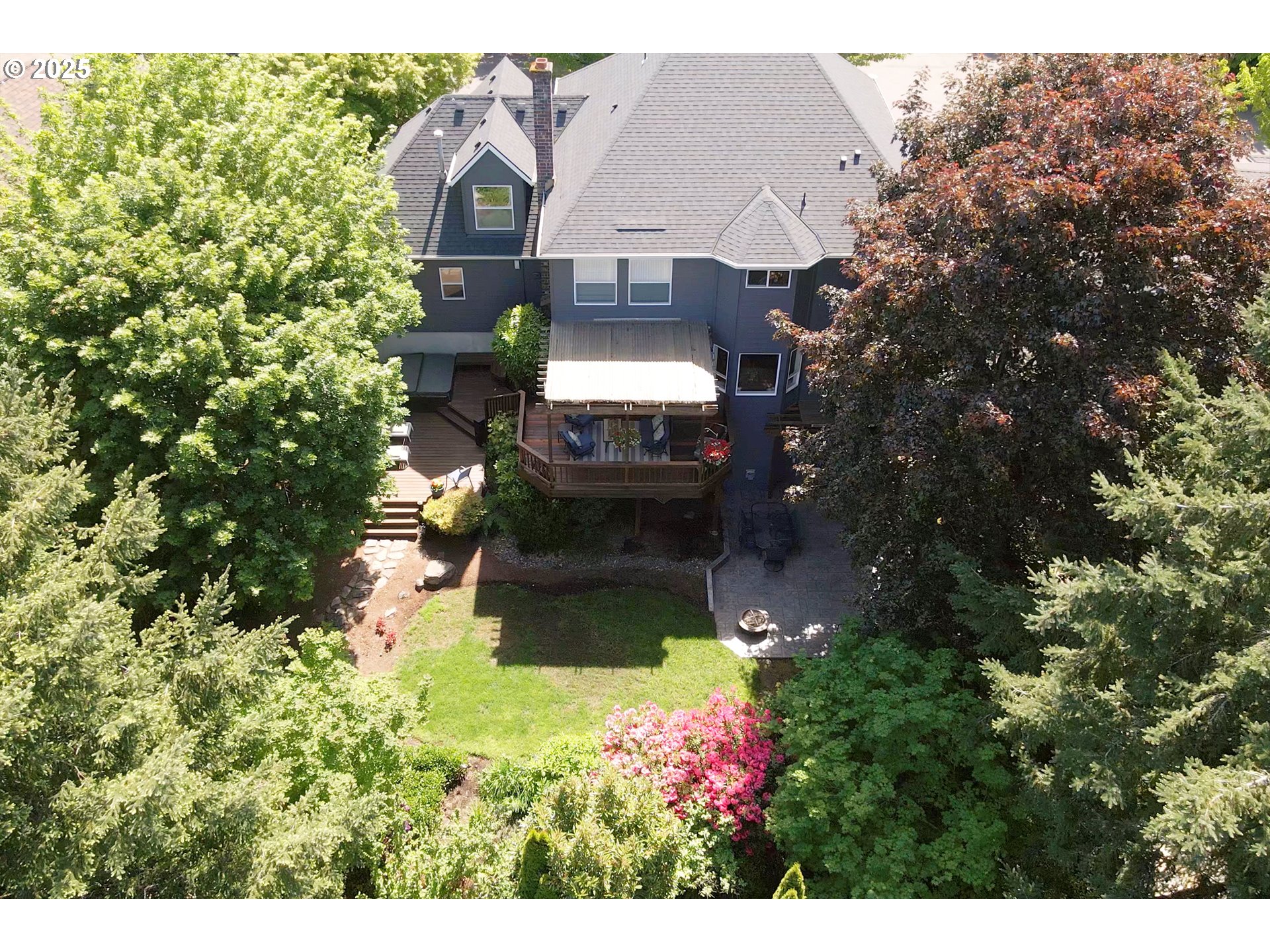 2255 RIVER HEIGHTS CIR