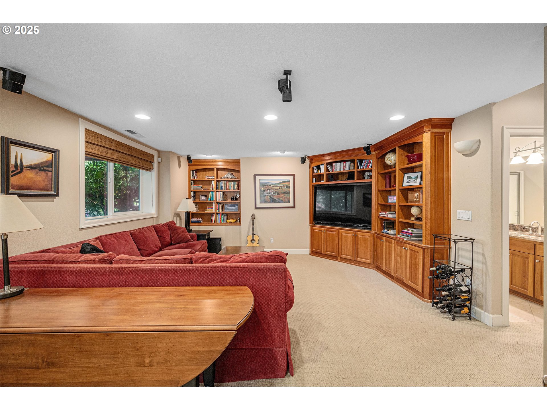2255 RIVER HEIGHTS CIR