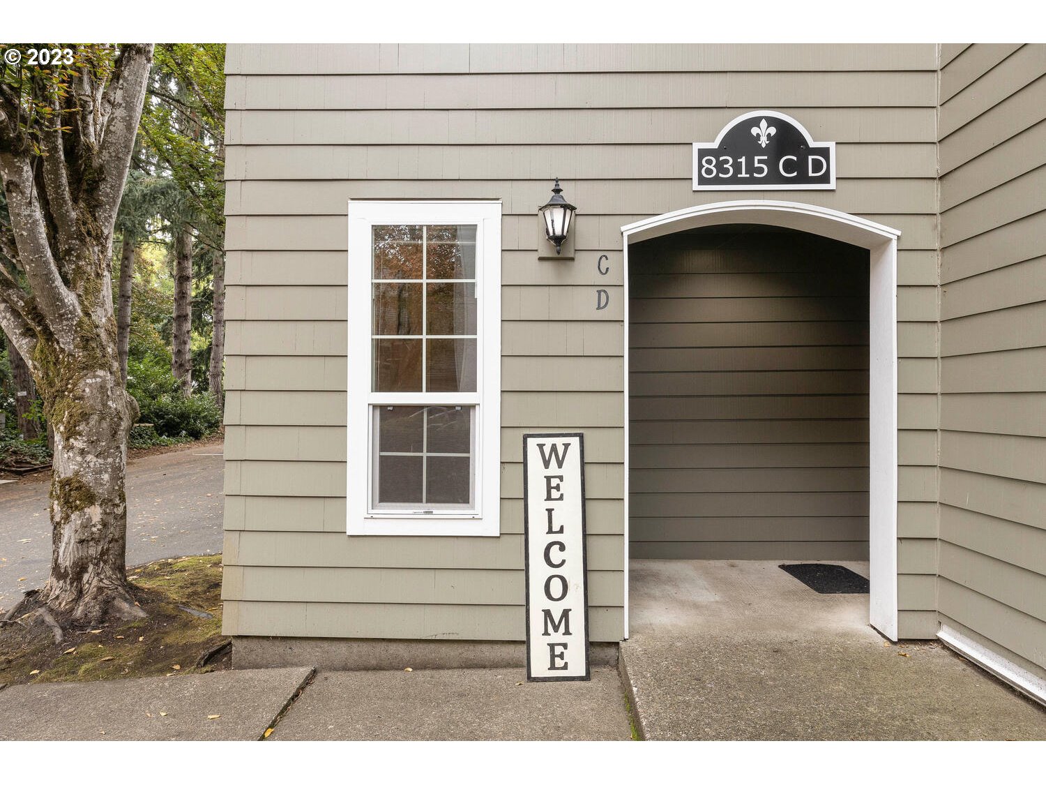 8315 SW CURRY DR Unit: C