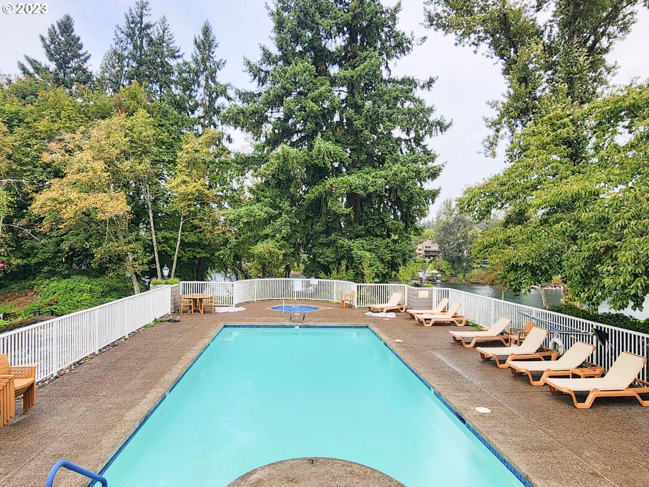 8315 SW CURRY DR Unit: C