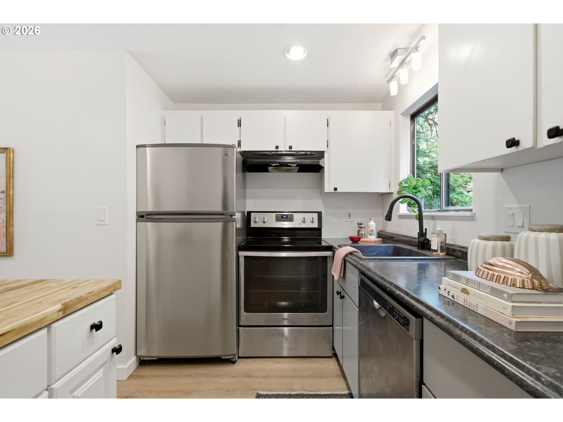 358 CERVANTES CIR