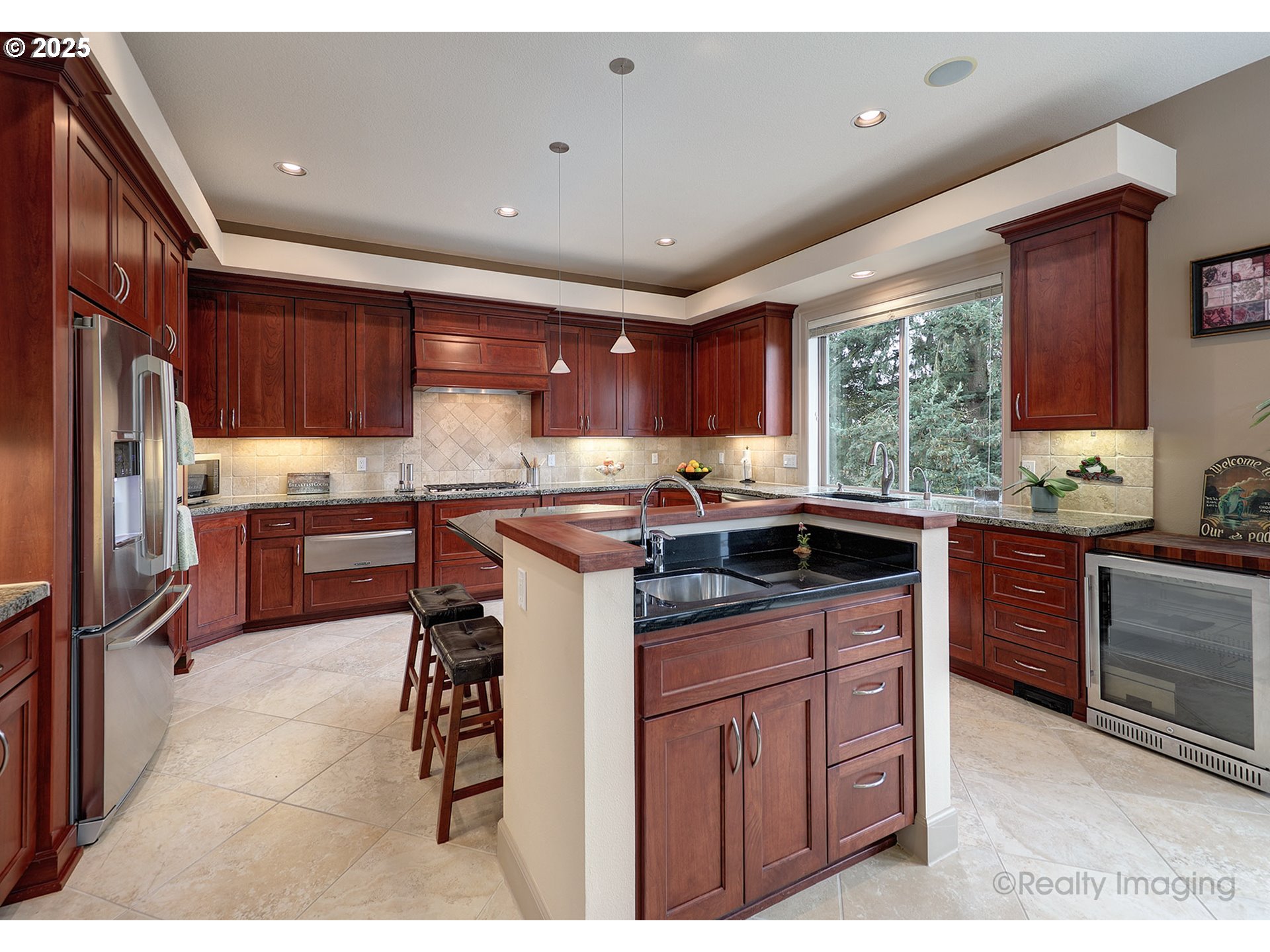 2050 ALPINE DR