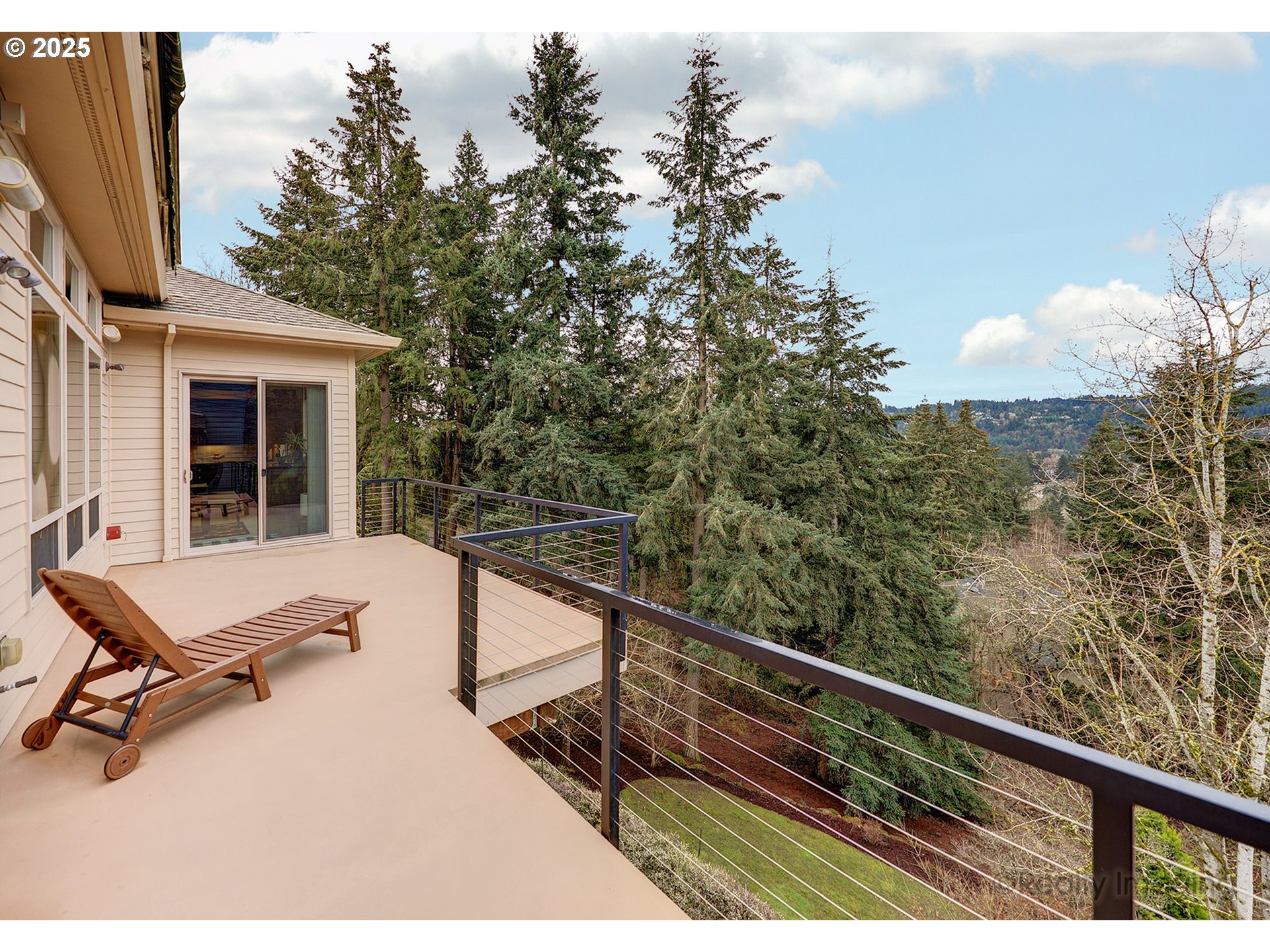 2050 ALPINE DR