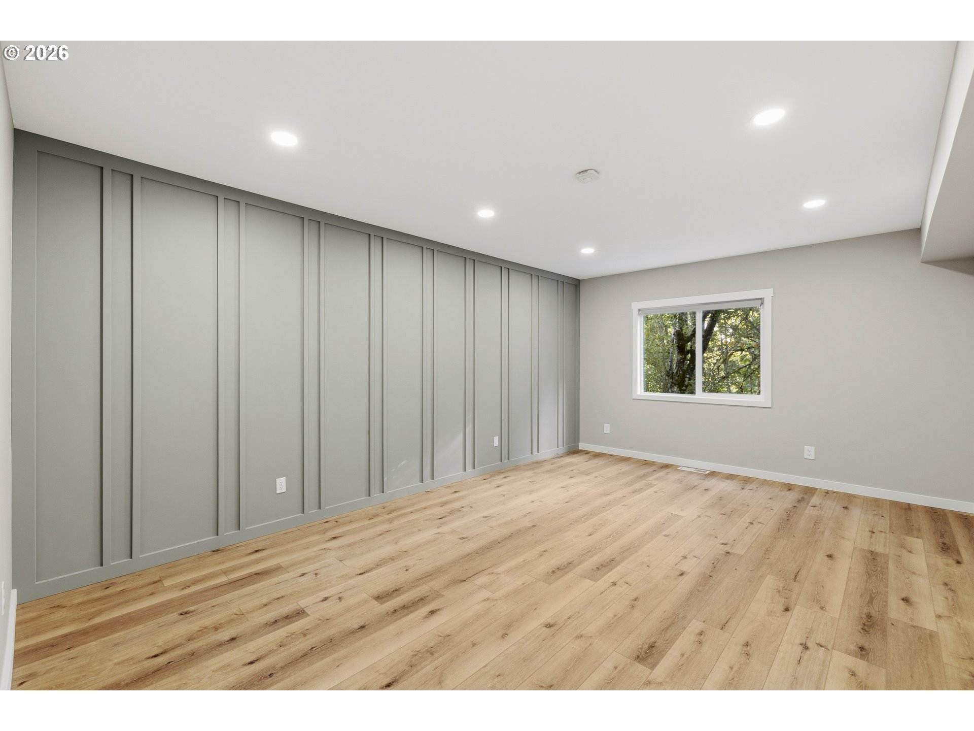 12 DA VINCI ST